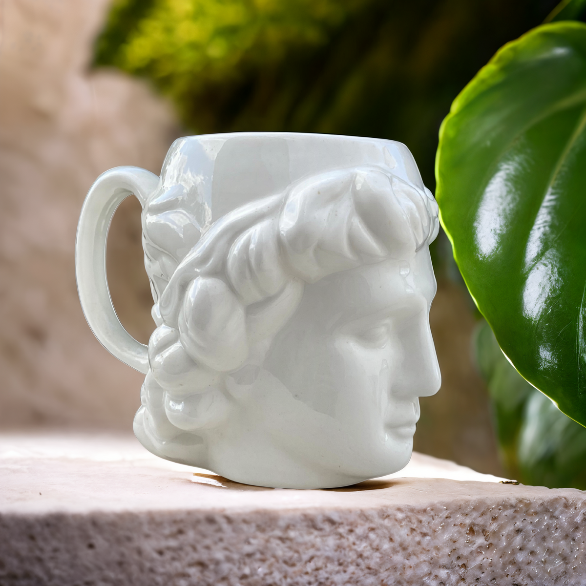 Tasse en Céramique Sculptée | Design Tête Antique Élégante | Fiolla Home