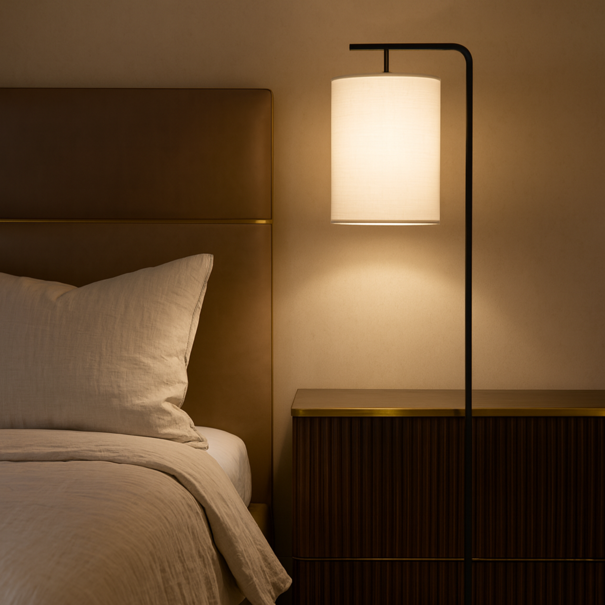 Lampadaire Noir Tunisie | Abat-jour Cylindre | Fiolla Home