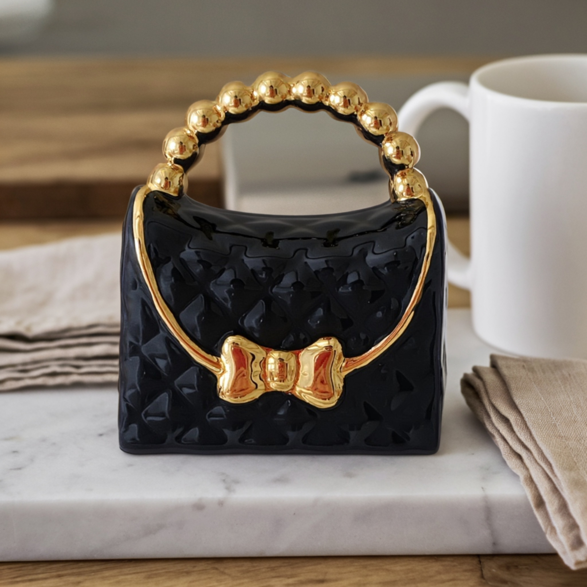 Mug Noir de Luxe | Poignée Dorée Bijou & Style Sac | Fiolla Home