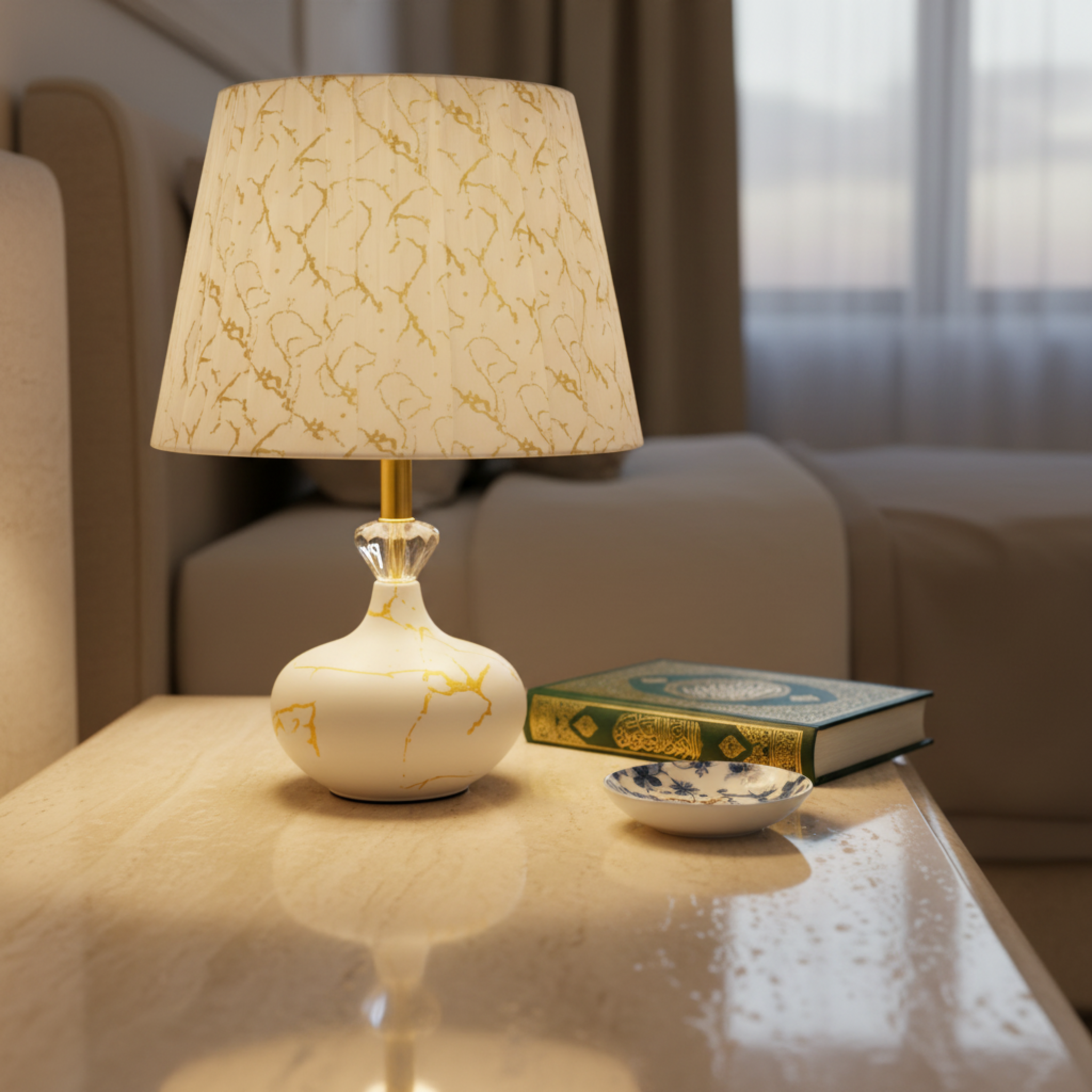 Lampe de Nuit en Marbre Doré – Raffinement et Ambiance Apaisante