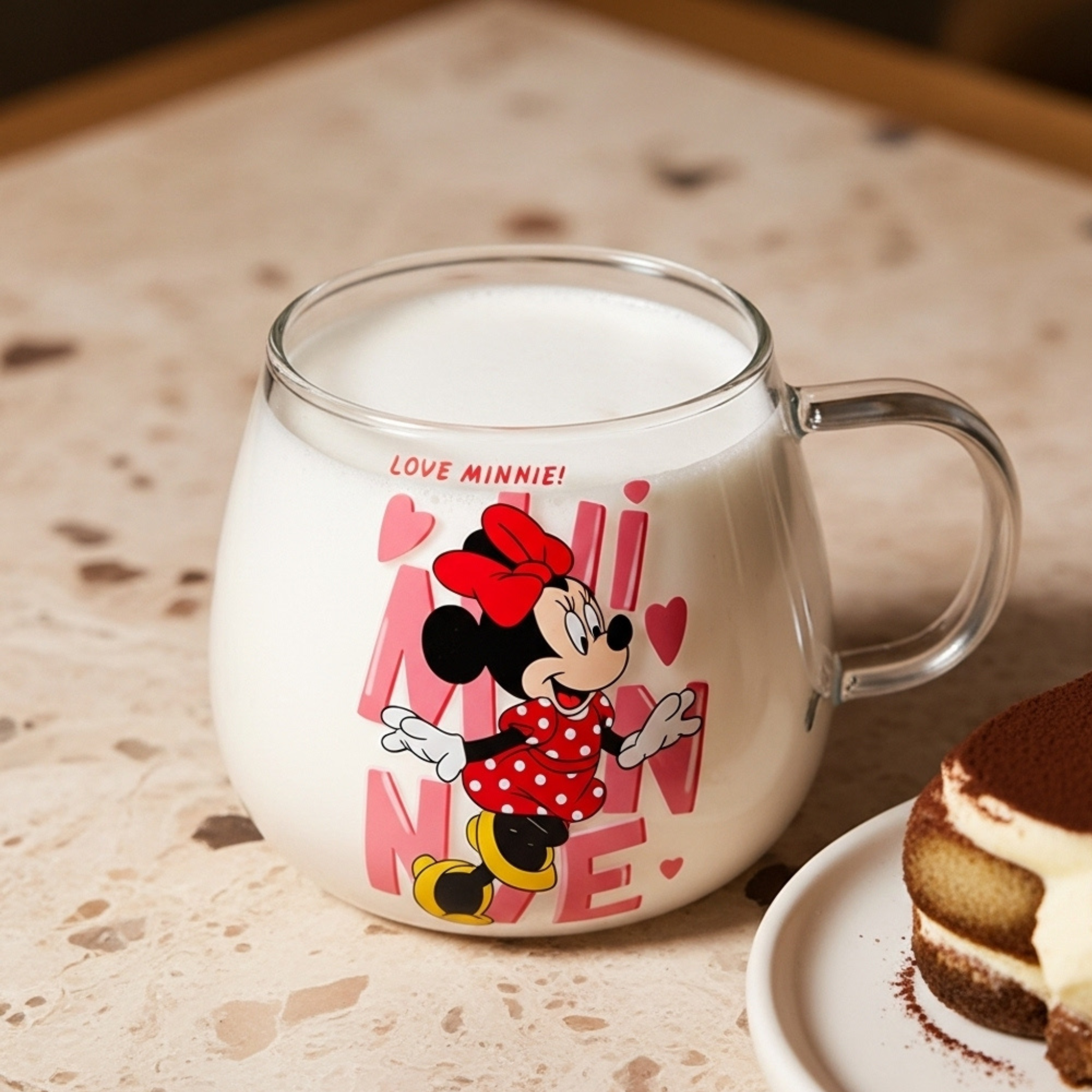 Tasse en verre décorée Minnie – Mug fun et adorable pour enfants & fans