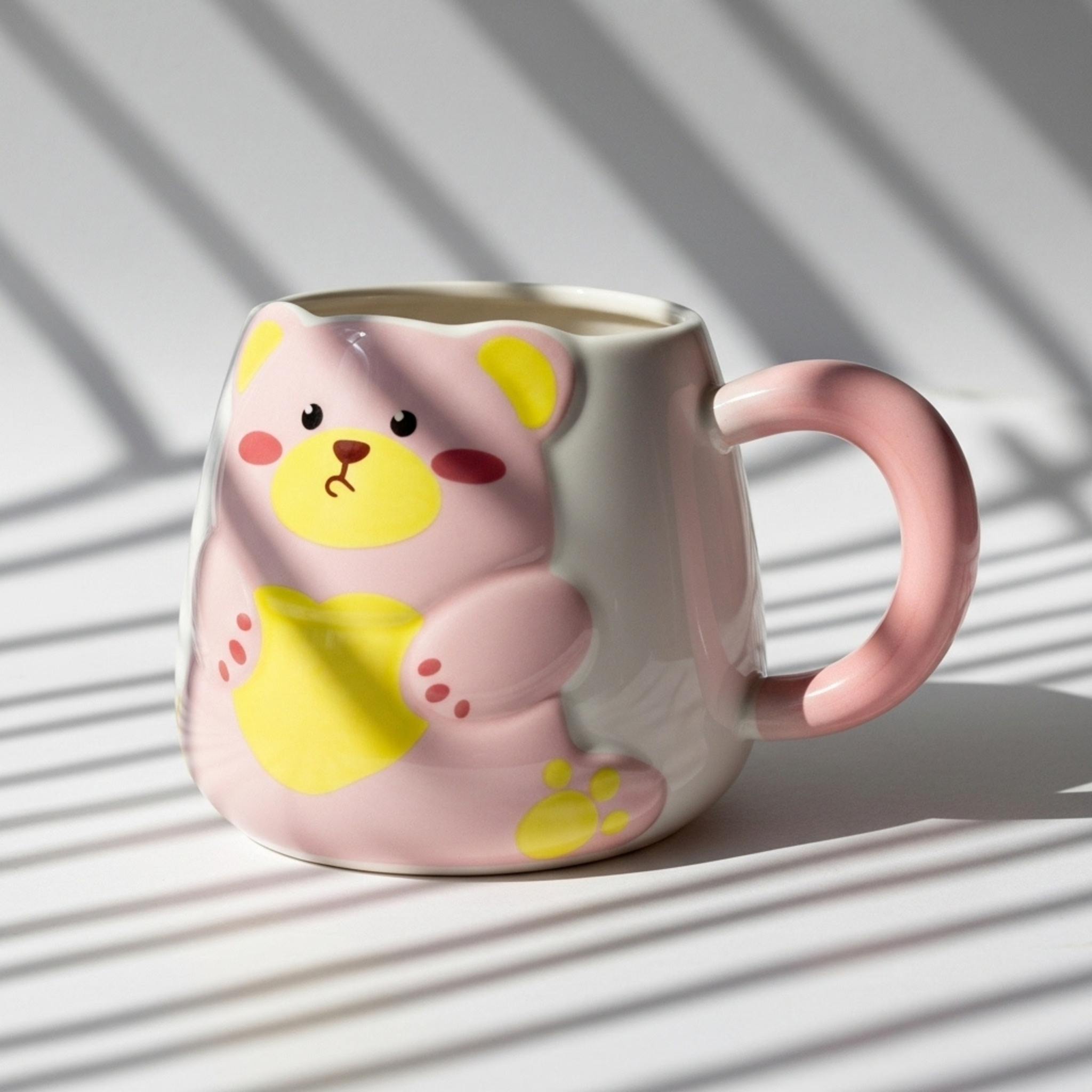 Mug Ourson Rose en Céramique – Anse Confort | Fiolla Home