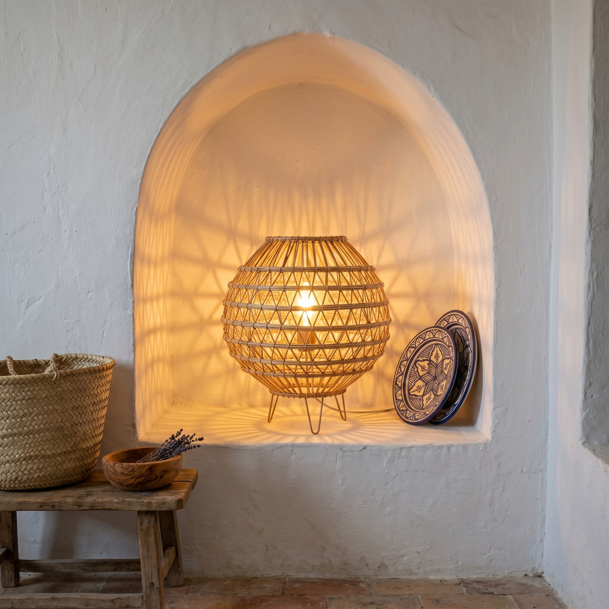 Lampe à Poser Palmier Tunisie | Boule Tressée Bohème | Fiolla Home