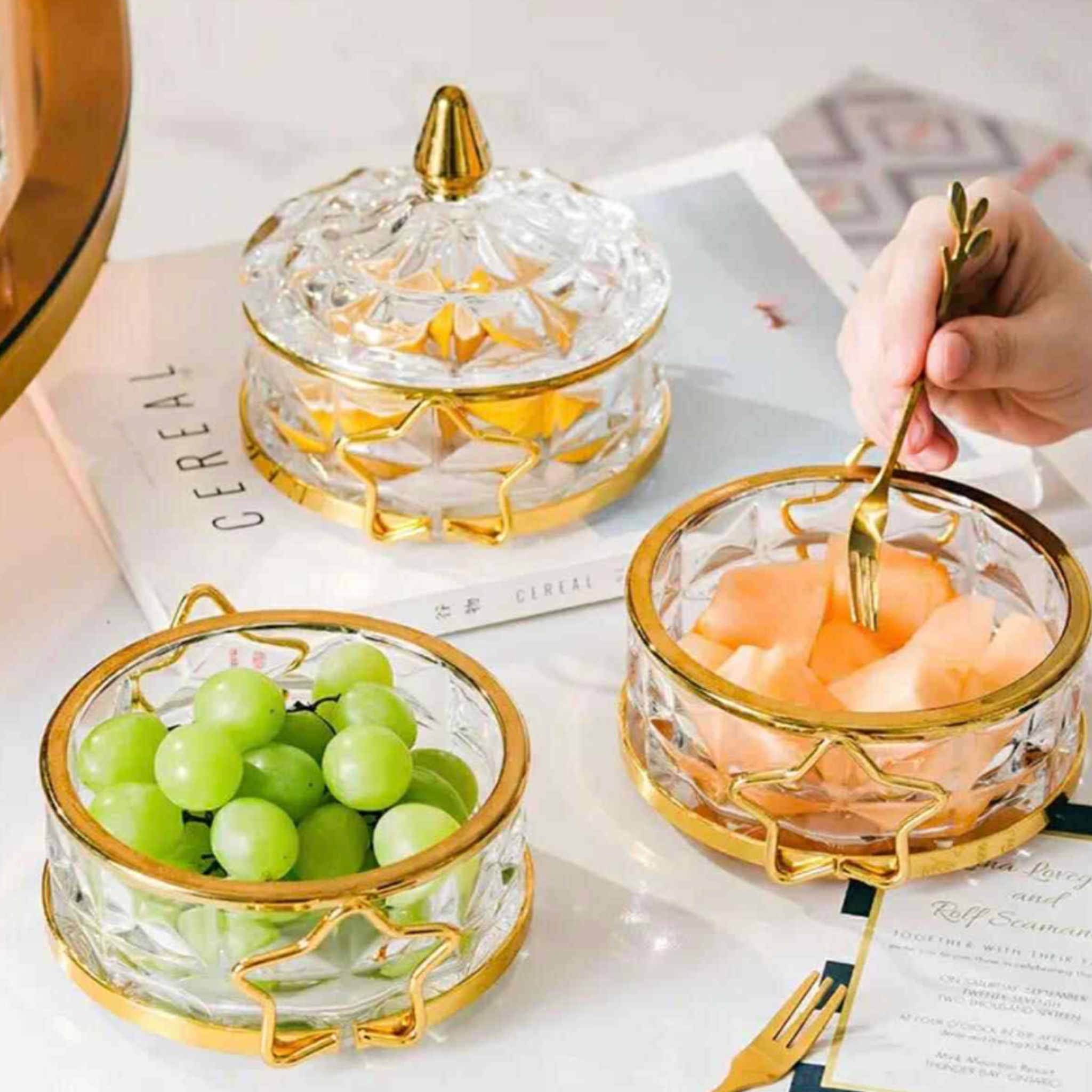 Bonbonnière 3 Niveaux Tunisie | Verre Ciselé, Étoiles Dorées | Fiolla Home