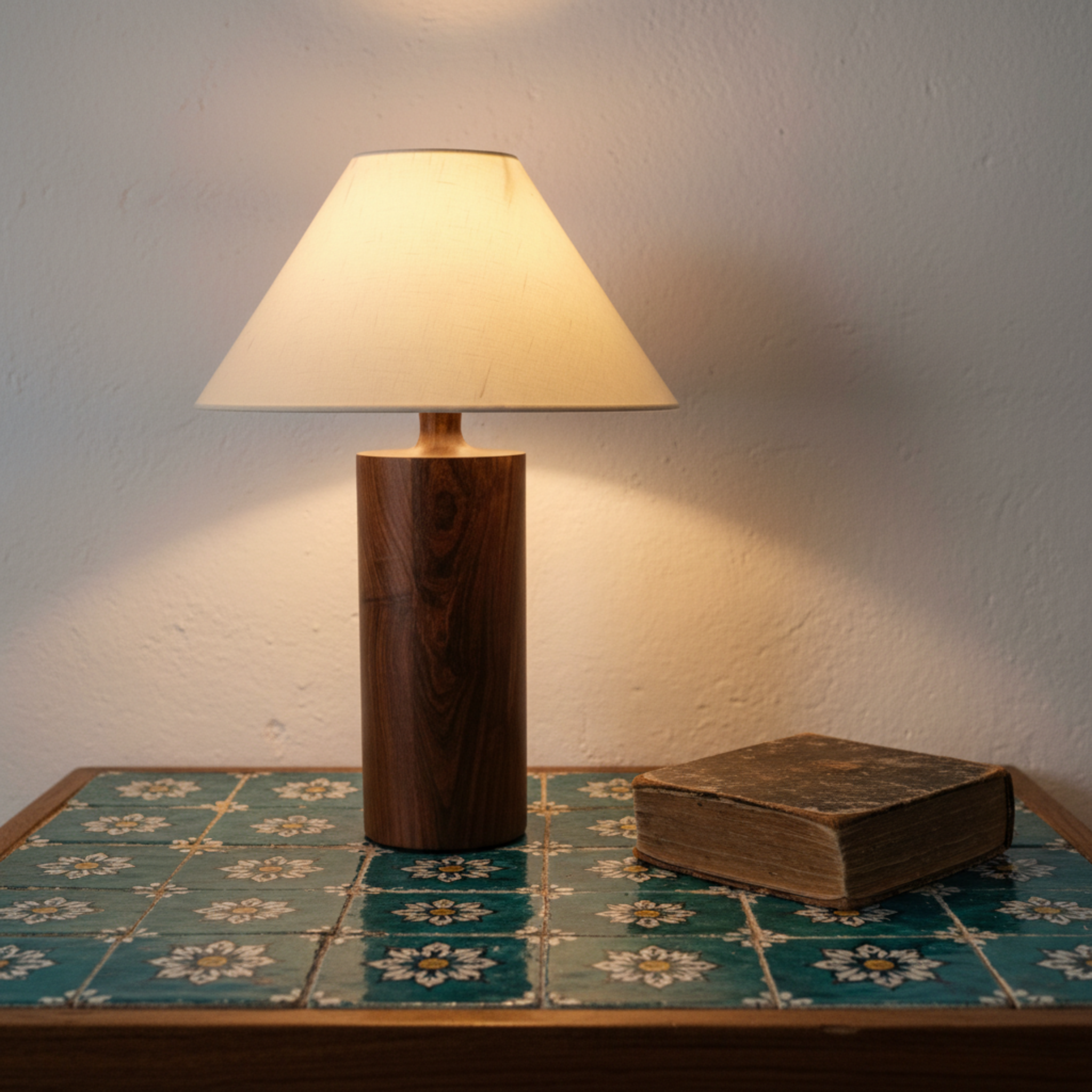 Lampe de Chevet Bois Hêtre & Lin | Fiolla Home Tunisie