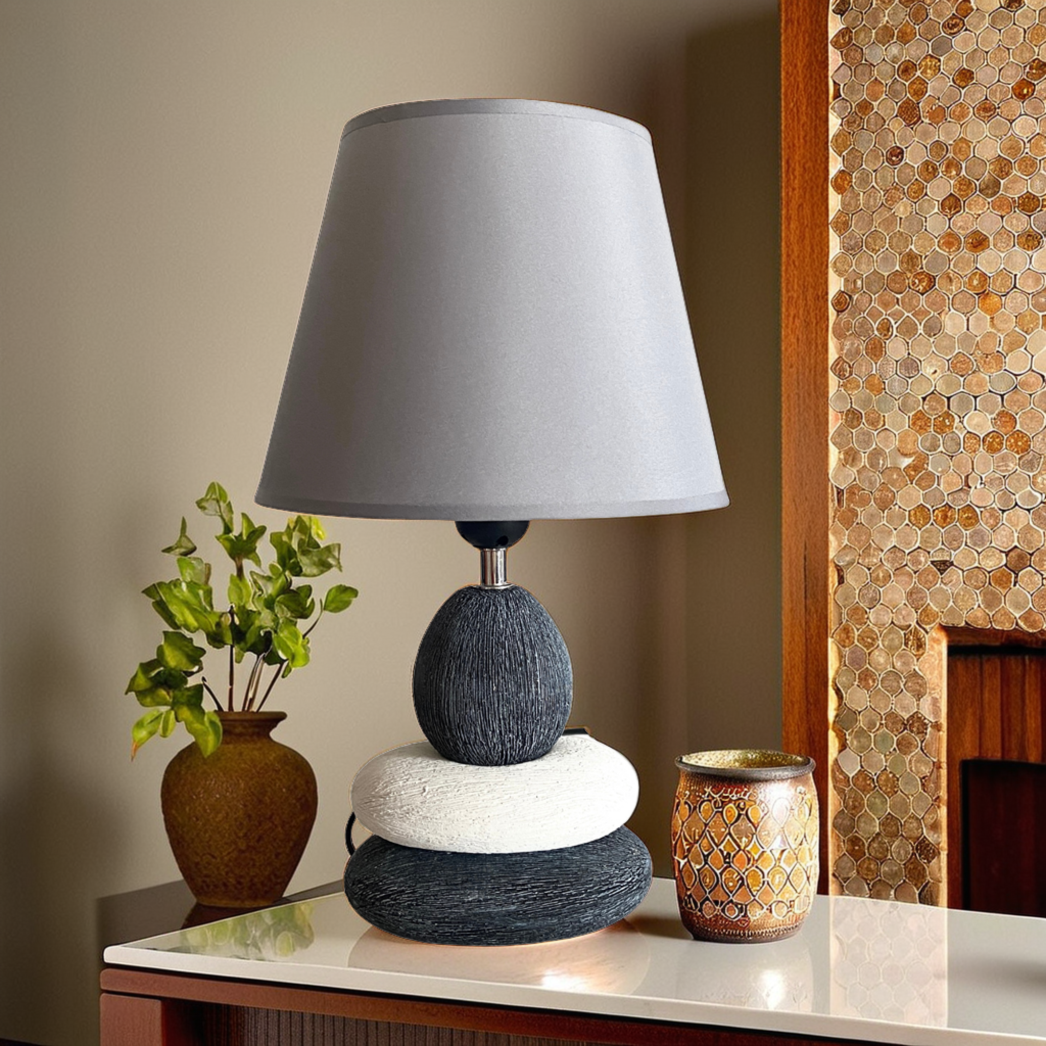 Lampe de Table Moderne Grise | Design avec Pierres Empilées | Fiolla Home