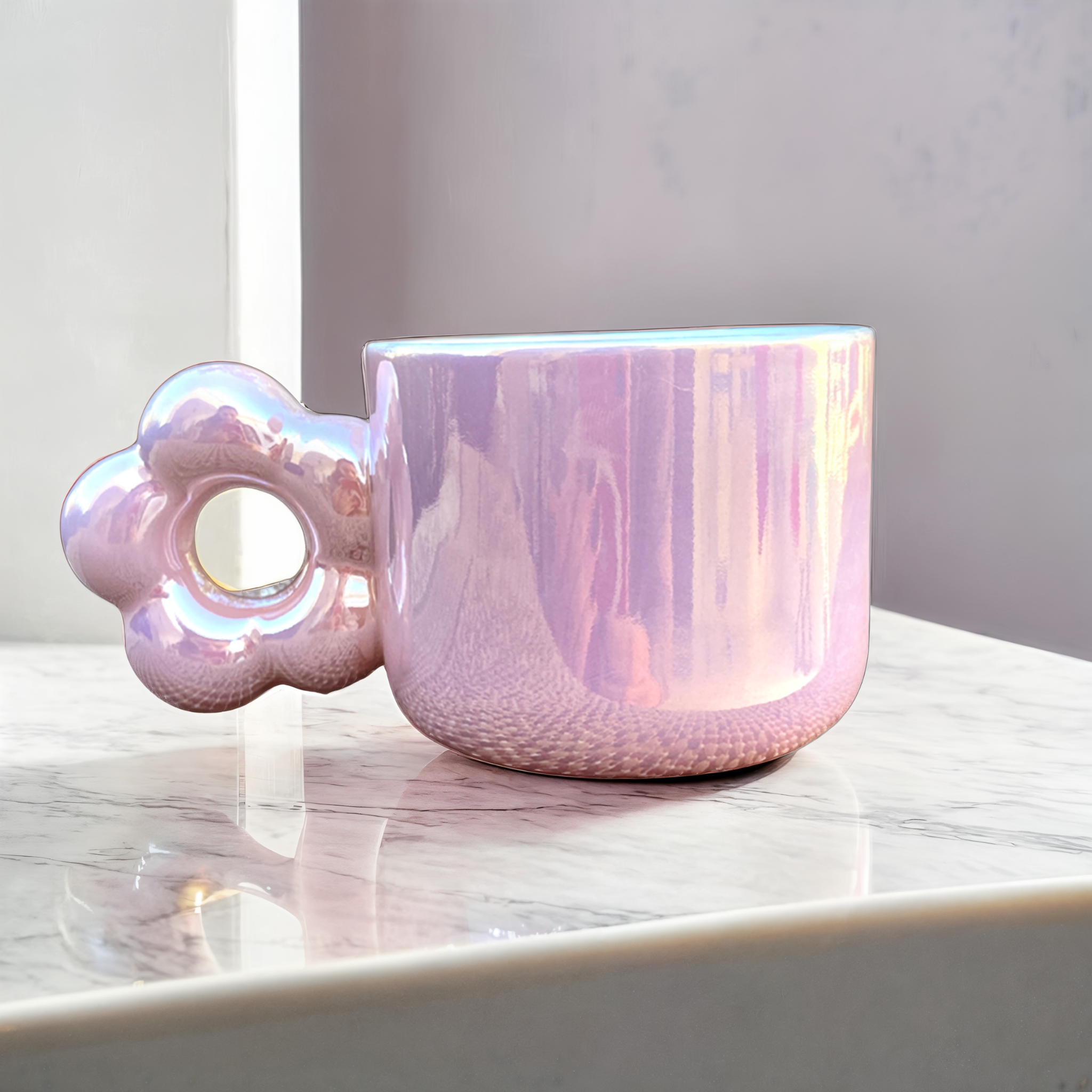 Mug Céramique Brillant avec Anse Fleur | Élégance et Style | Fiolla Home