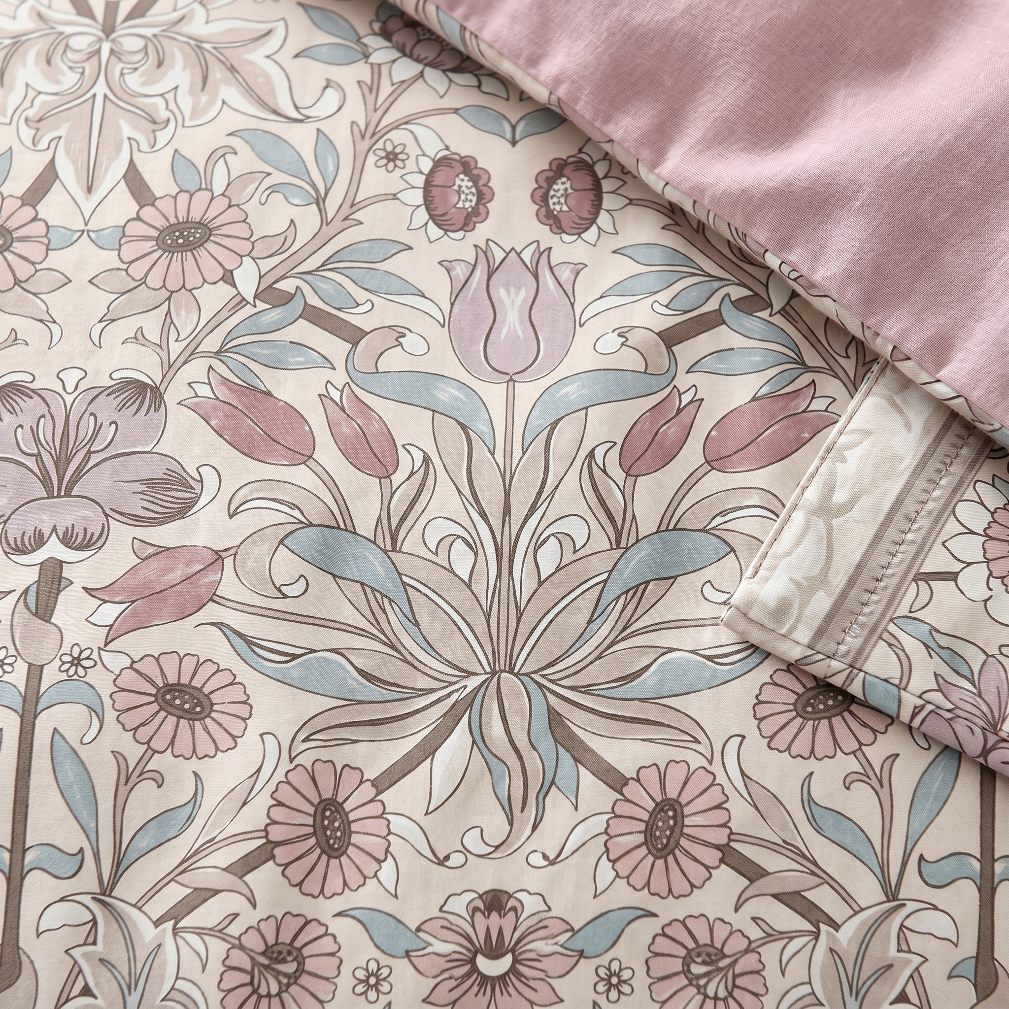 Ensemble Parure de Lit Satin Coton Motif Floral Vintage Rose | Fiolla Home