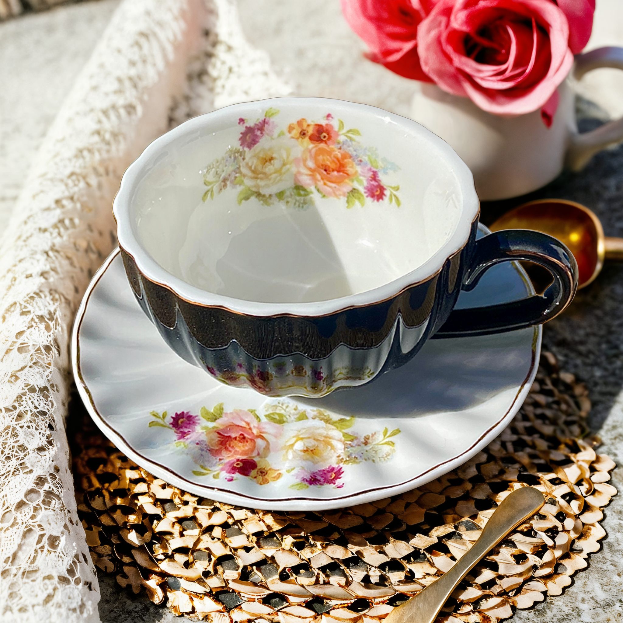 Service à Café Noir Vintage | Élégance Florale & Raffinement | Fiolla Home
