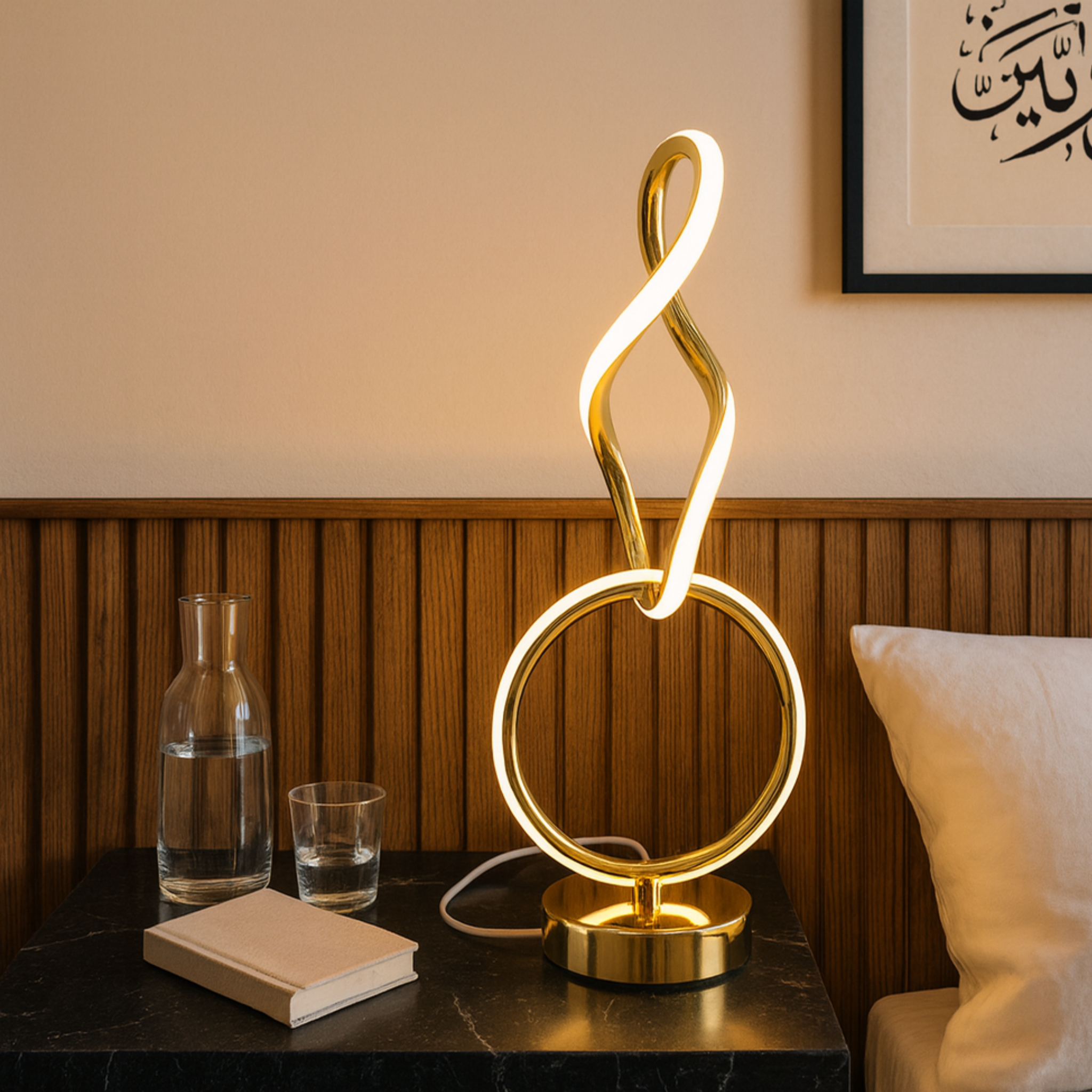 Veilleuse LED Anneau Doré & Torsade | Luminaire de Chevet | Fiolla Home