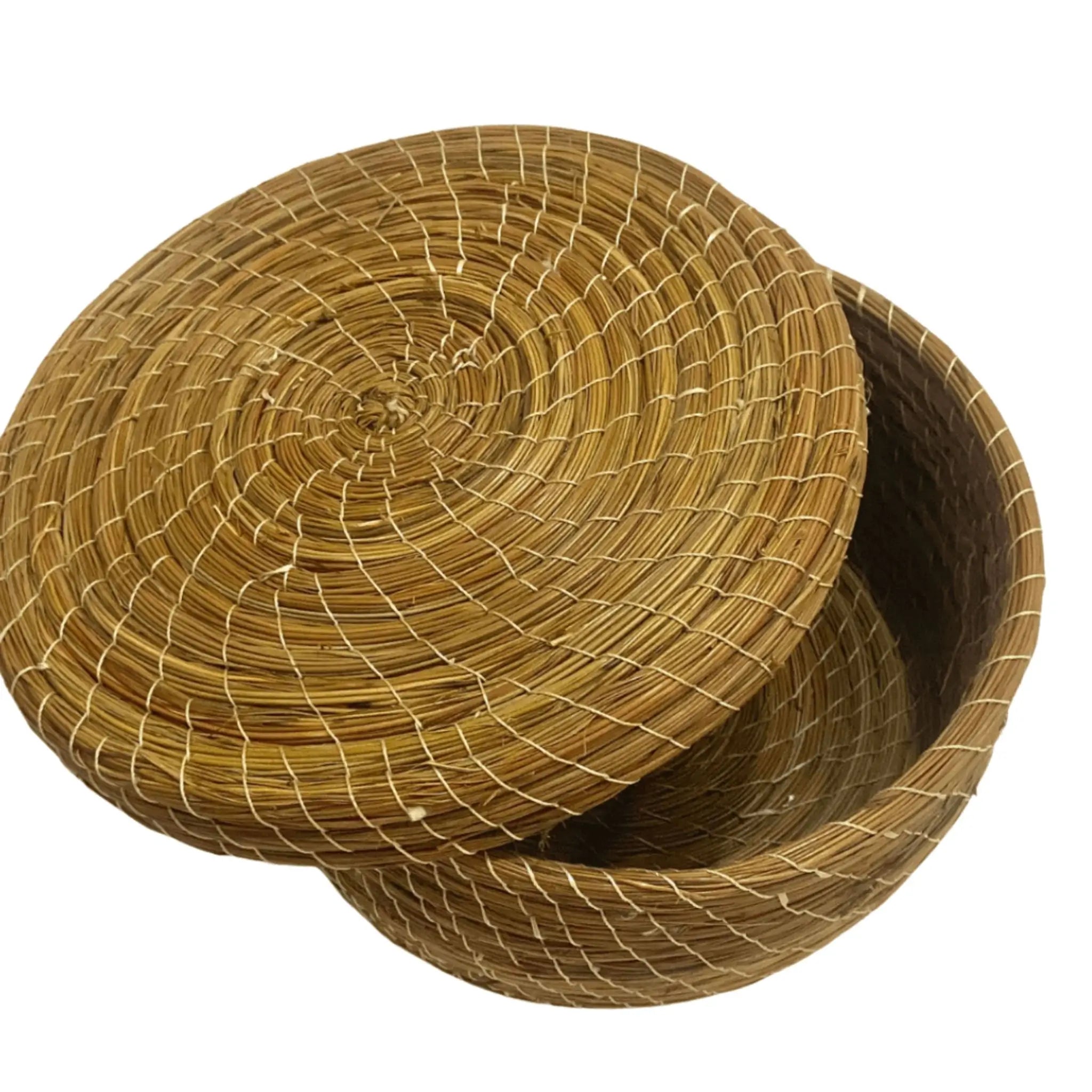 Boîte en halfa écologique tissée à la main, couvercle amovible pour fruits secs.