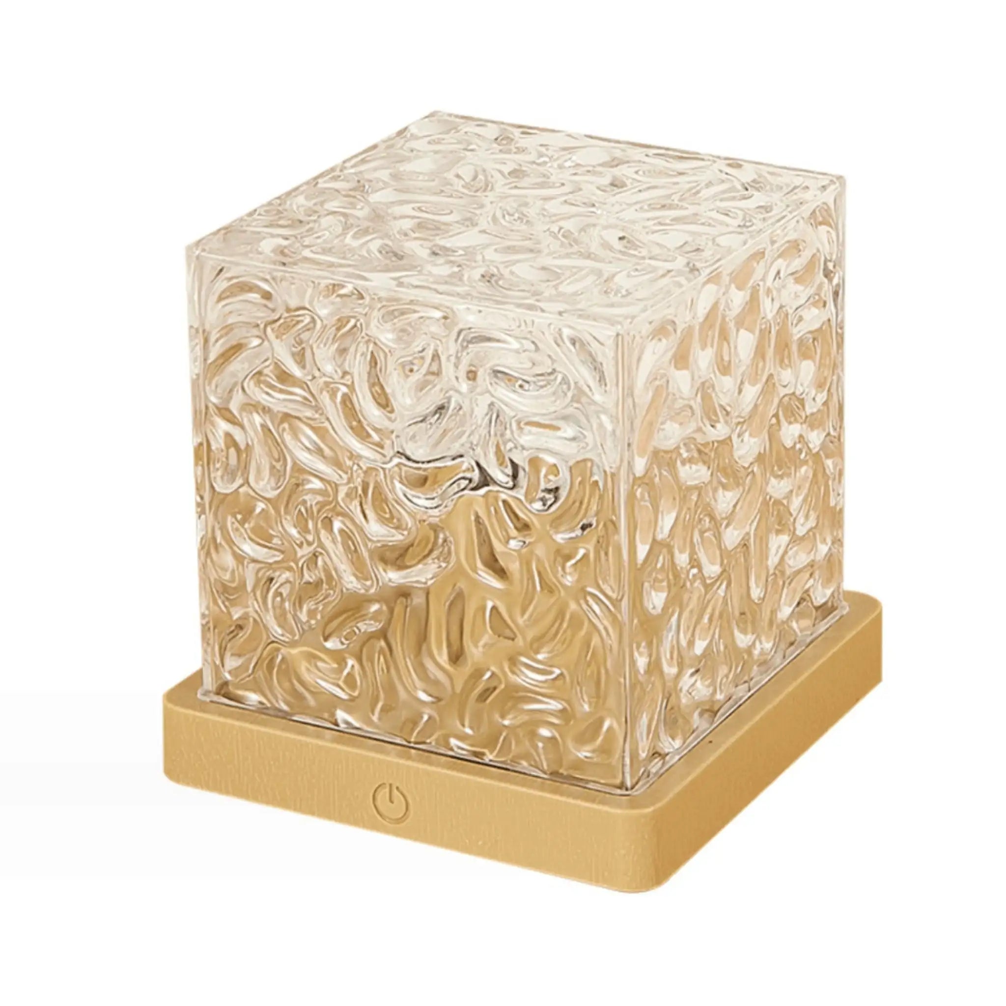 Lampe LED en cristal avec éclairage doux et moderne, créant une ambiance élégante avec des effets lumineux uniques.