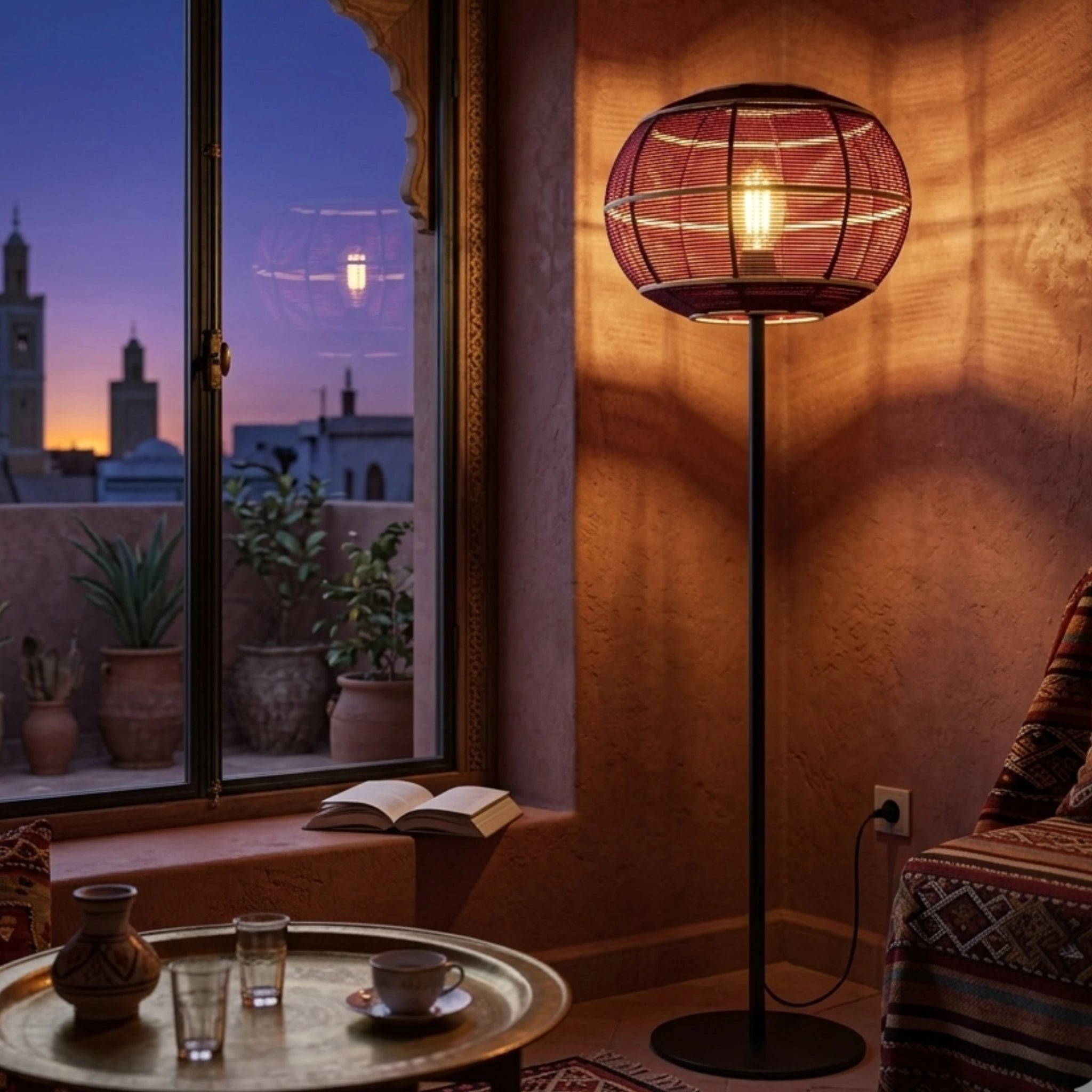 Lampadaire boule fil de coton tressé lumière dorée intérieur bohème Tunisie