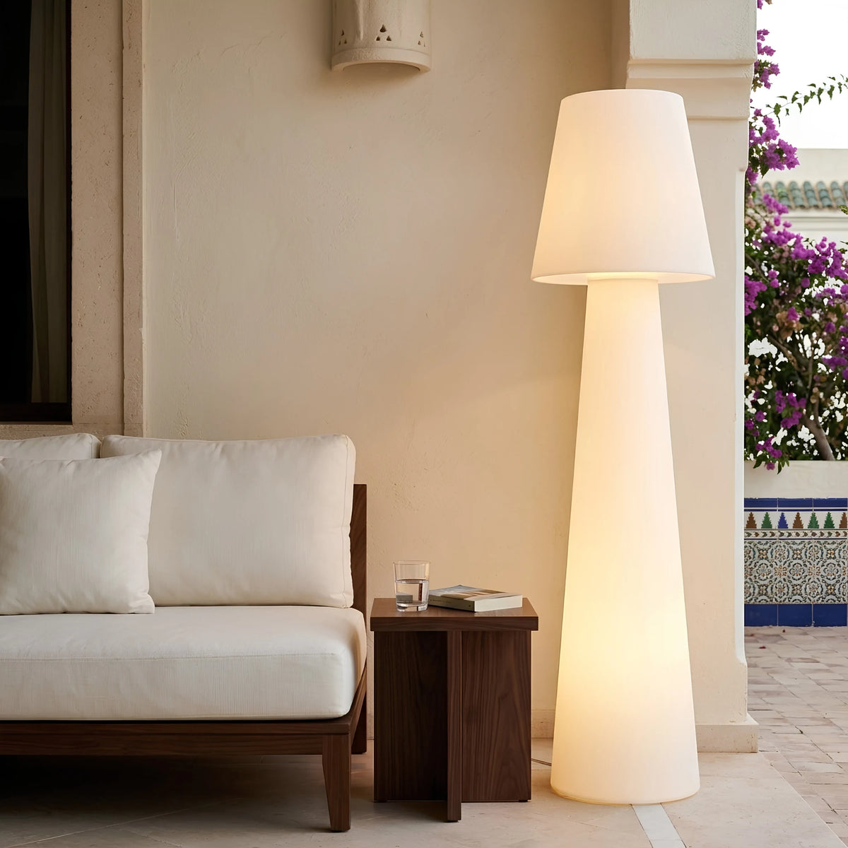 Lampadaire Extérieur Tunisie | Rechargeable & Sans Fil | Fiolla Home