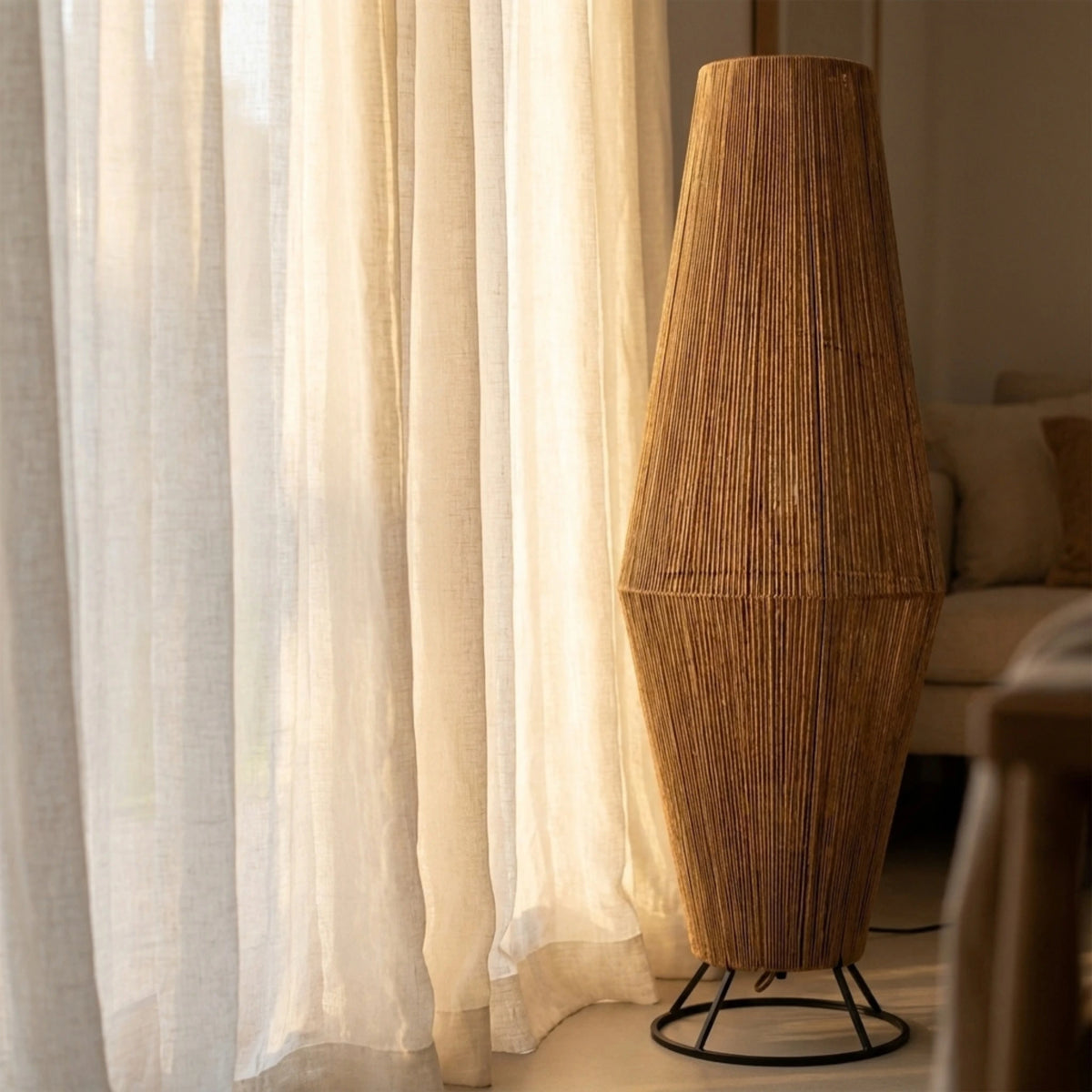 Lampadaire Jute Tunisie | Fait Main, Lumière Chaleureuse | Fiolla Home