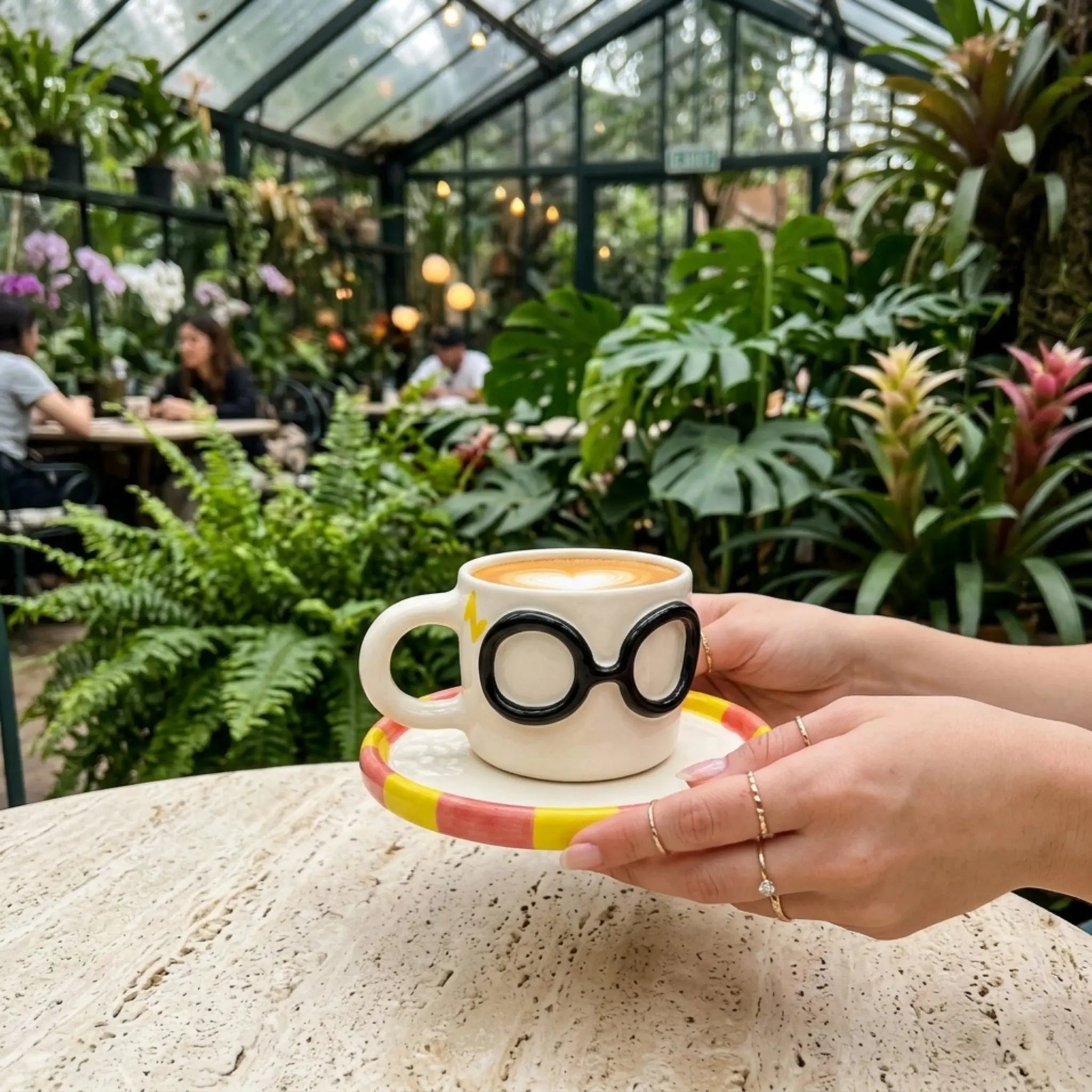 Mug Harry Potter céramique serre tropicale plantes
main fait main Tunisie latte art — Fiolla Home