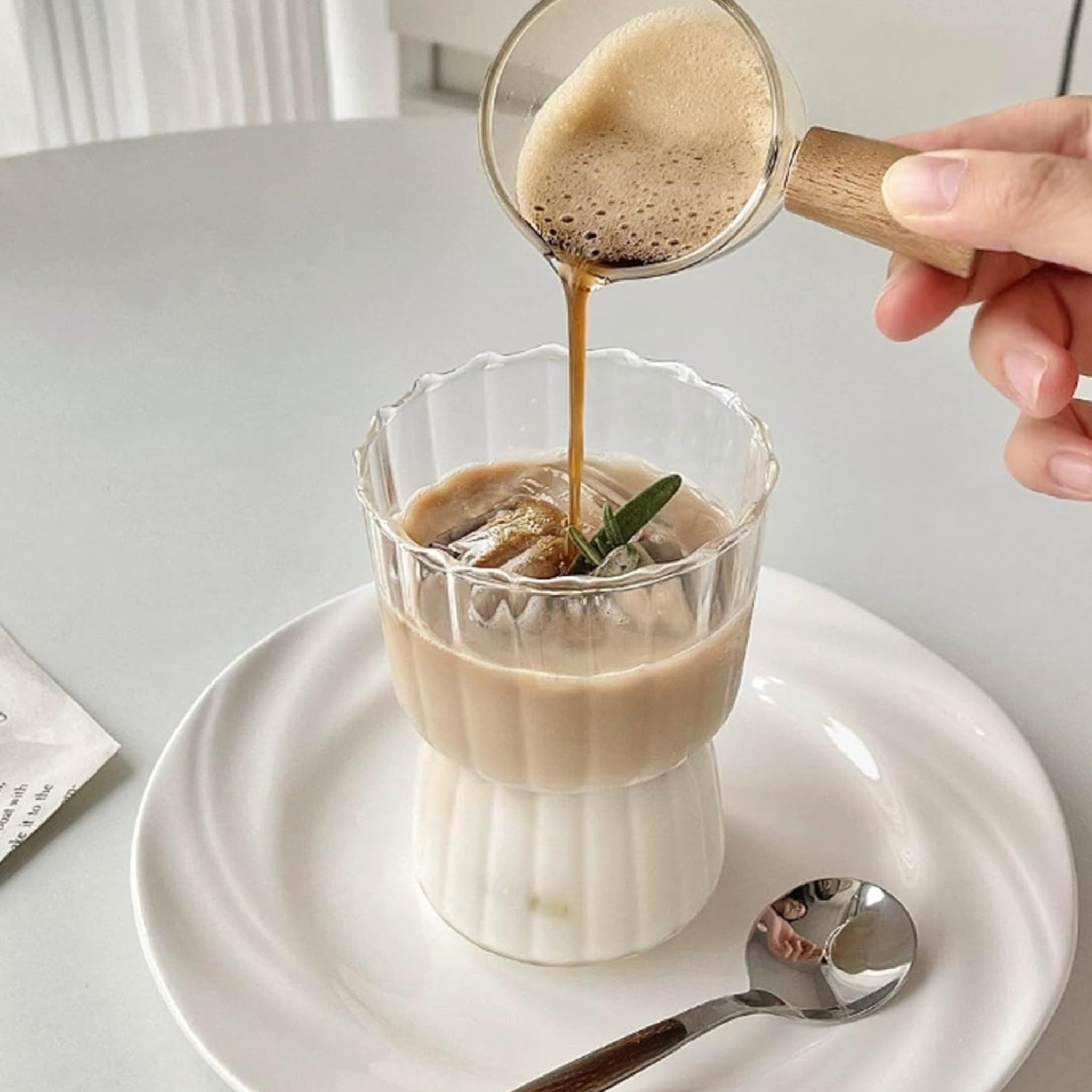Mug transparent pour café glacé et latte, design moderne