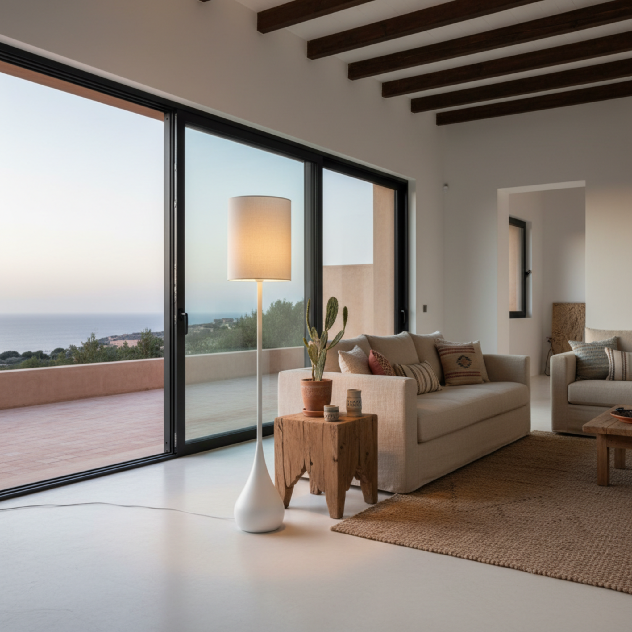 Lampadaire Design Blanc "Goutte" – Déco Luxe & Moderne Salon Tunisie