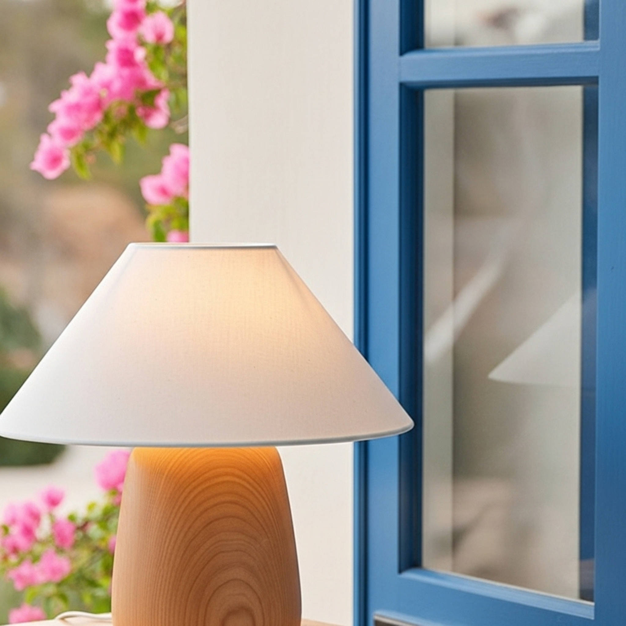 Veilleuse en Bois Artisanale – Lampe de Chevet Design Tunisie