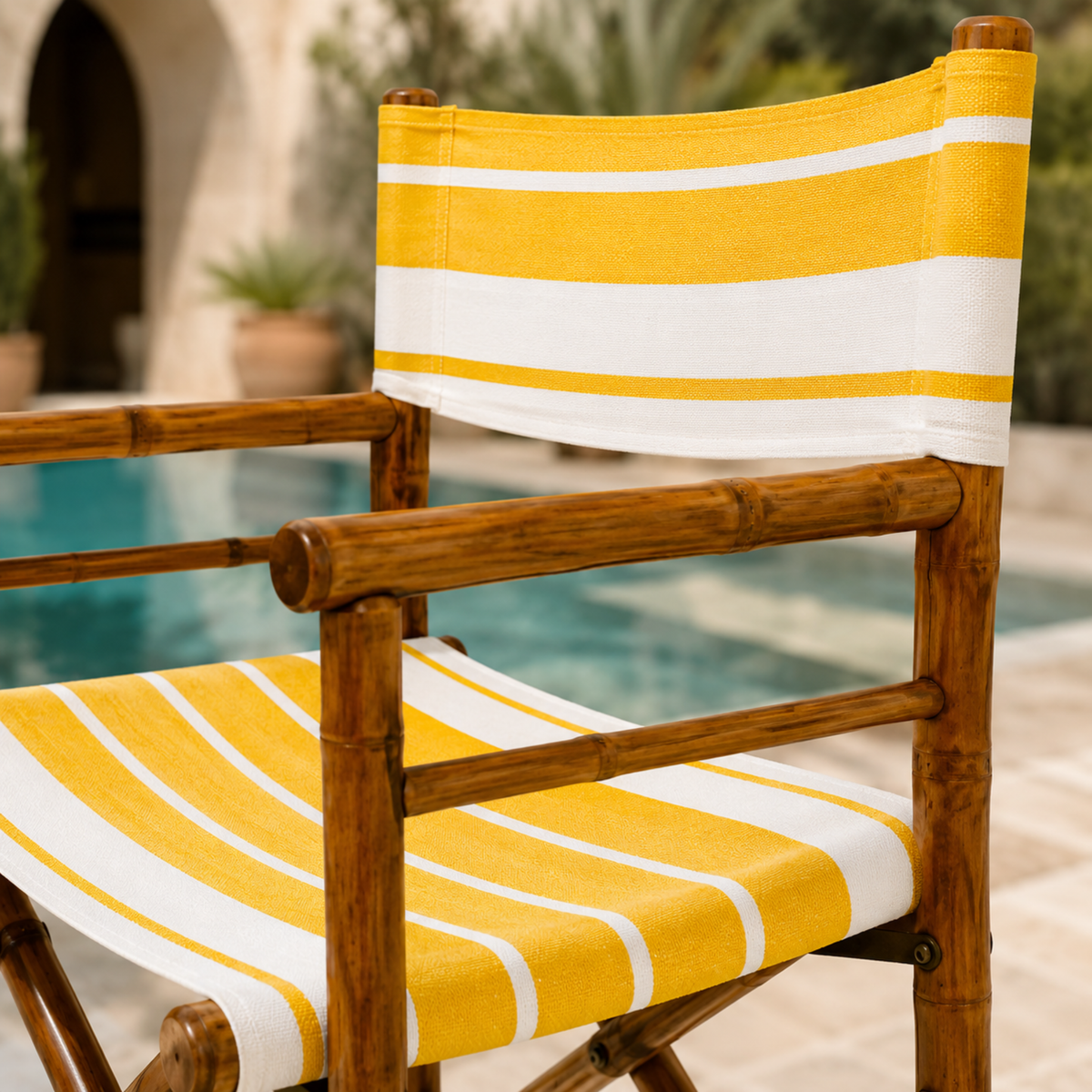 CHAISES ET TABLE BOIS DE PALMIER