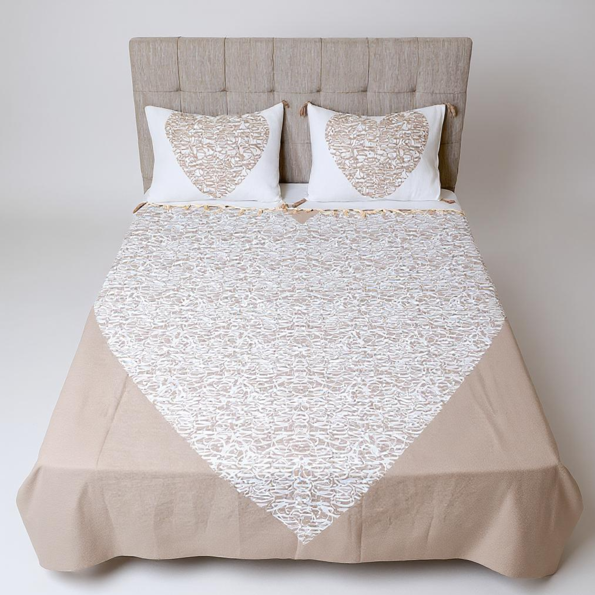 Parure de Lit Design AMOUR | Calligraphie et Charme | Fiolla Home