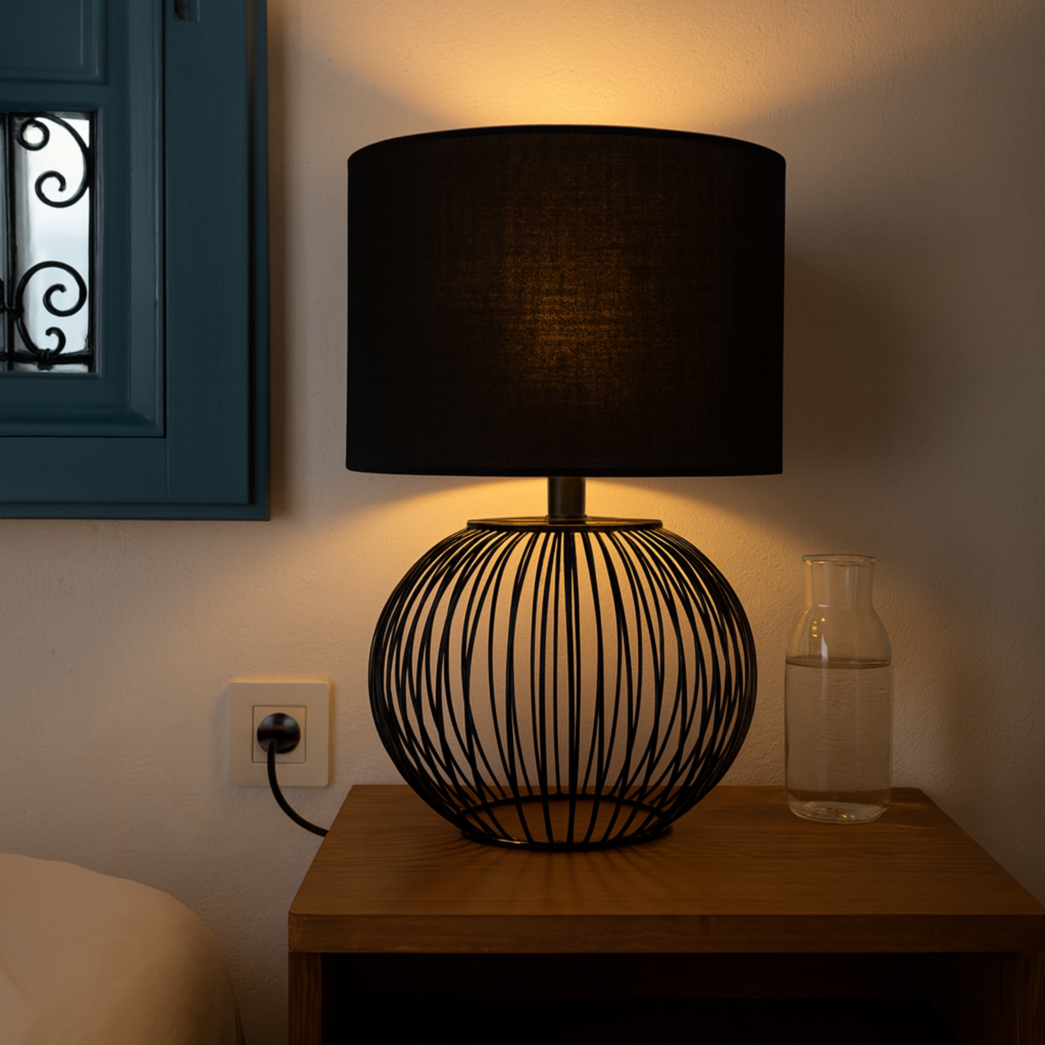 Veilleuse Métallique Noire Tunisie | Lampe de Chevet | Fiolla Home