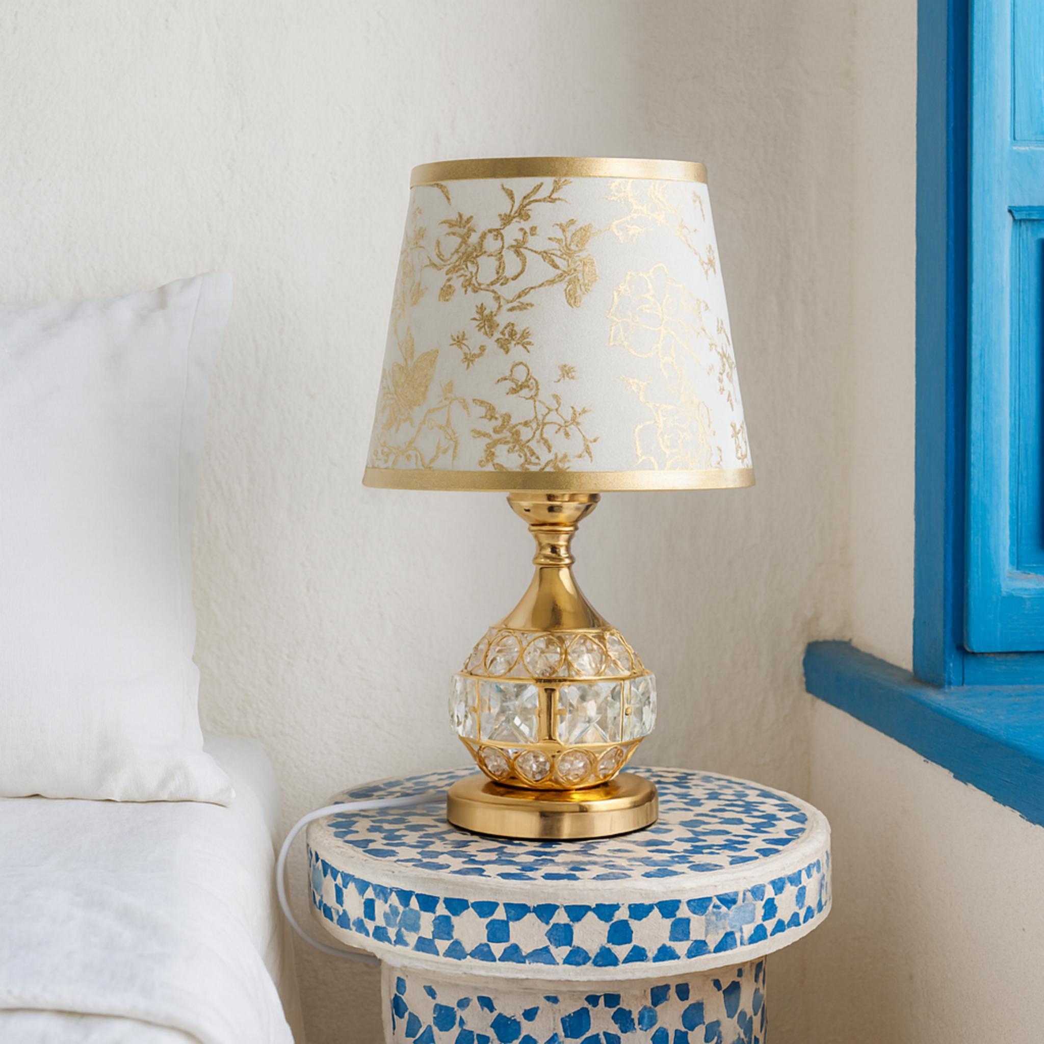 Lampe de Chevet Dorée avec Abat-jour Floral et Base Cristal