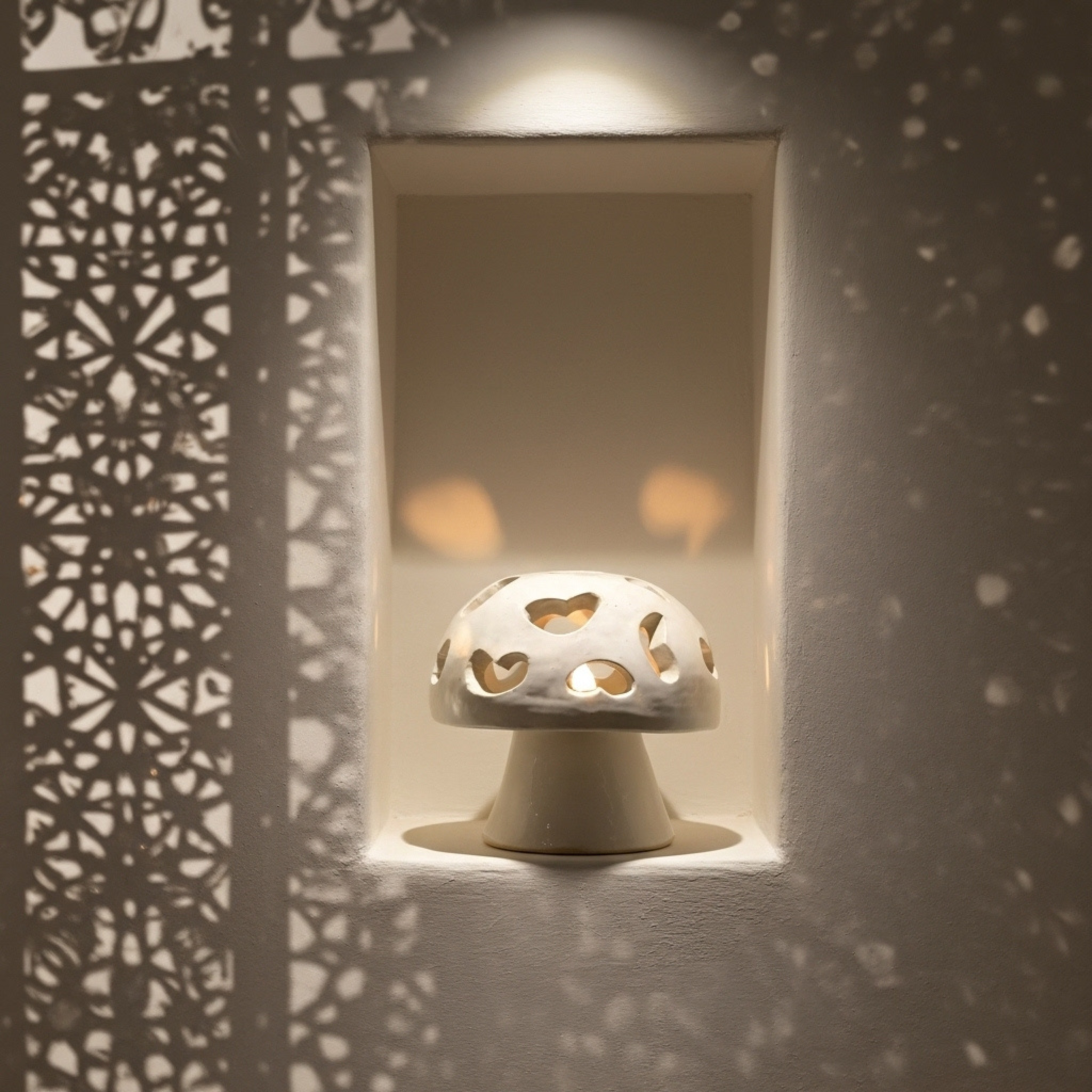 Cache-bougie Champignon à cœurs en céramique