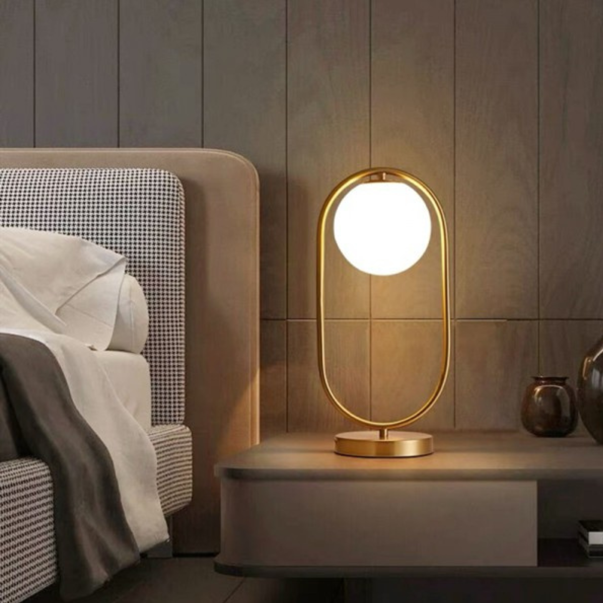 Lampe de Table Dorée | Éclairage Élégant et Contemporain | Fiolla Home