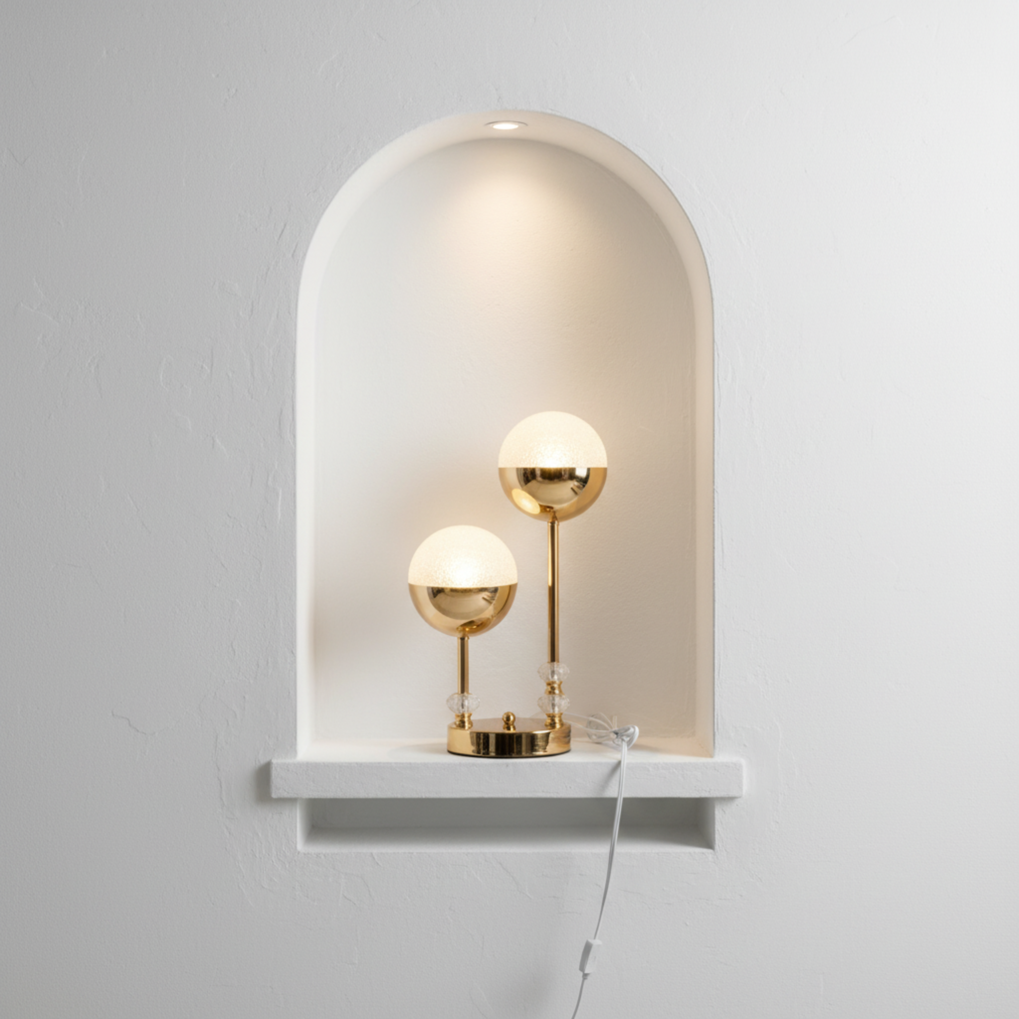 Lampe de Chevet Double Globe Doré – Design Moderne & Élégant