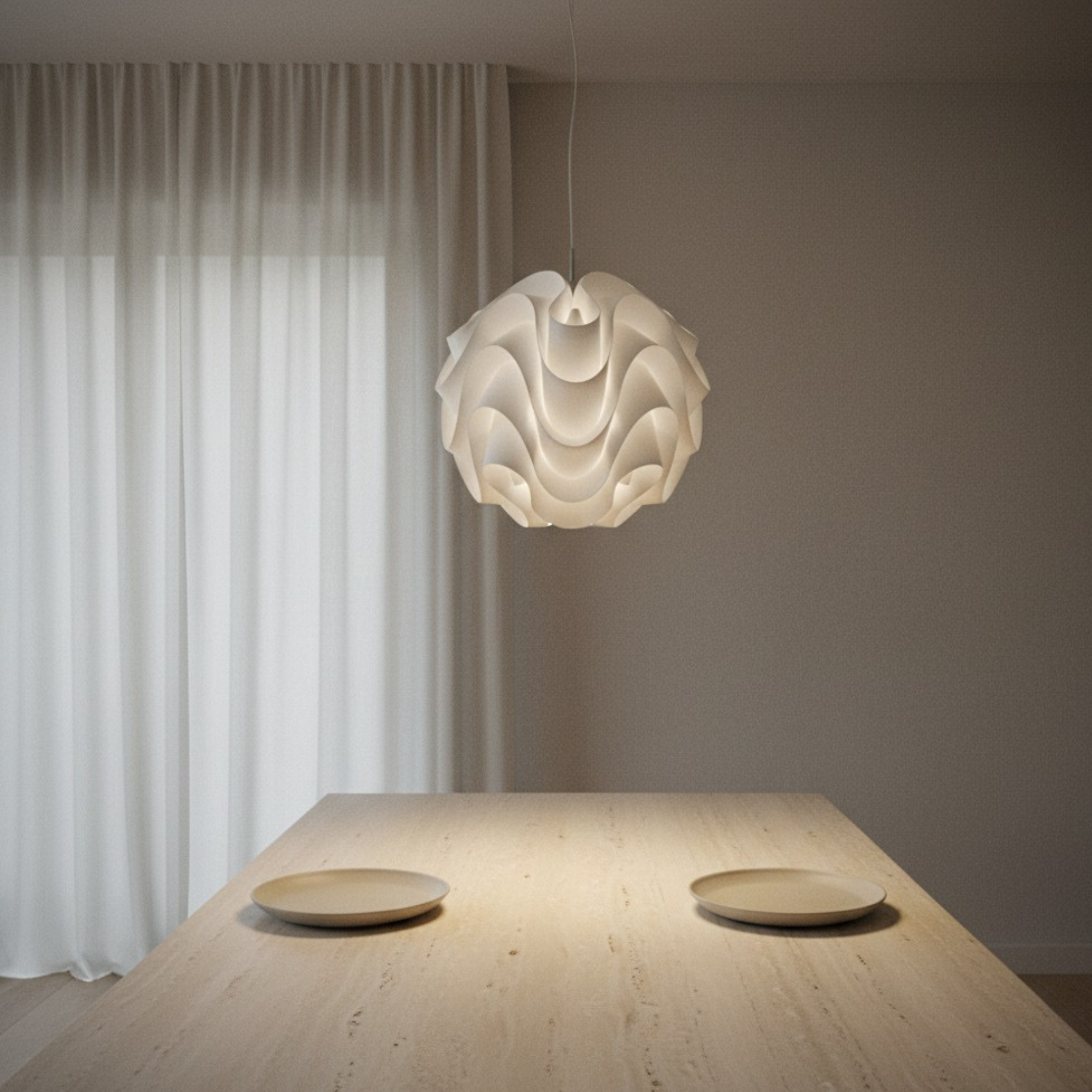 Lustre design blanc Tunisie | Suspension sculpturale | Fiolla Home