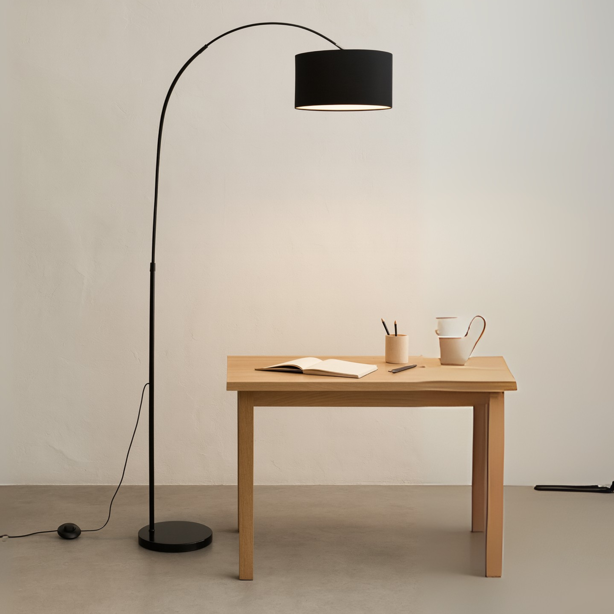 Luminaire Lampadaire Tunisie | Arc noir moderne LED | Fiolla Home