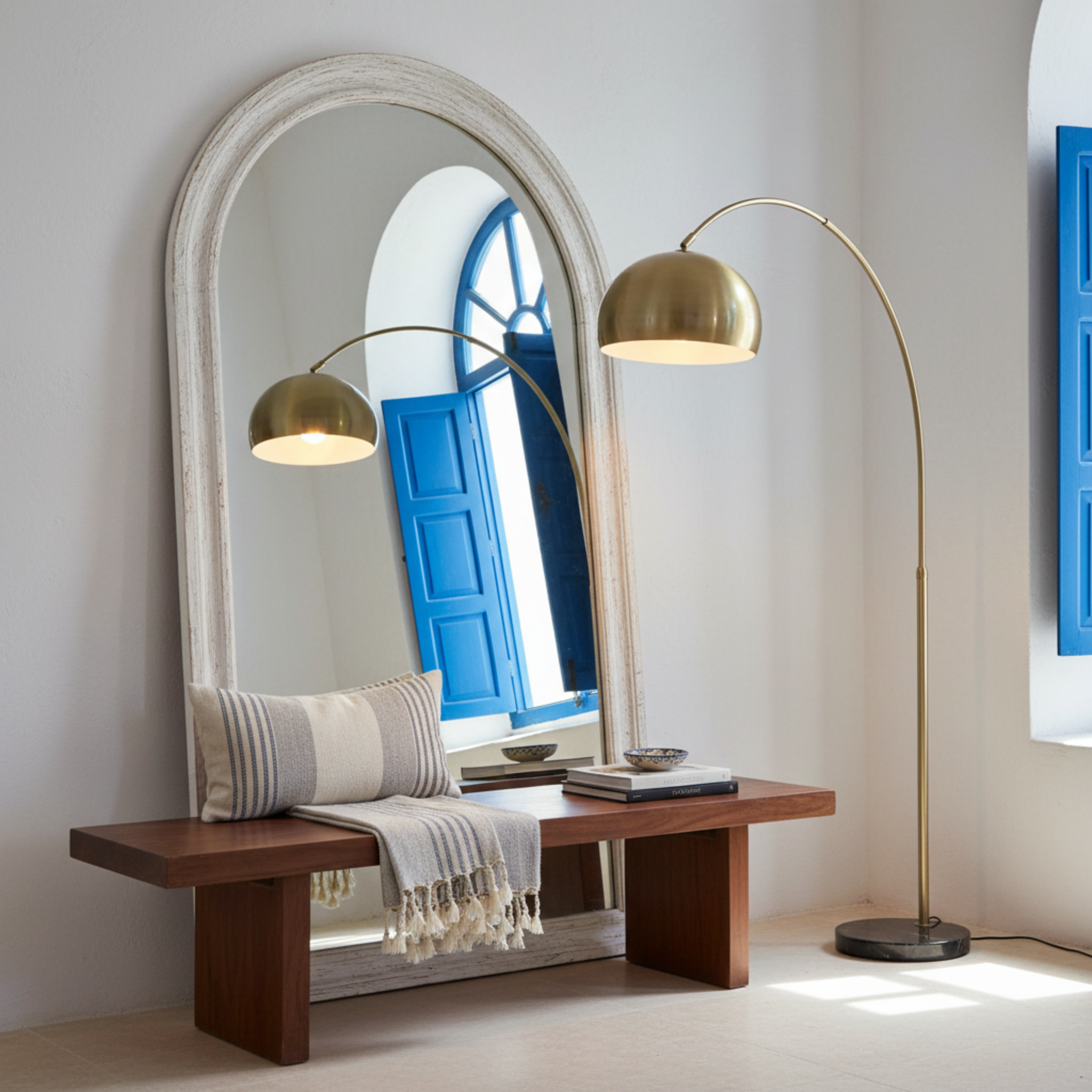 Lampadaire Arc Bronze Premium – Design Luxe & Élégance Tunisie