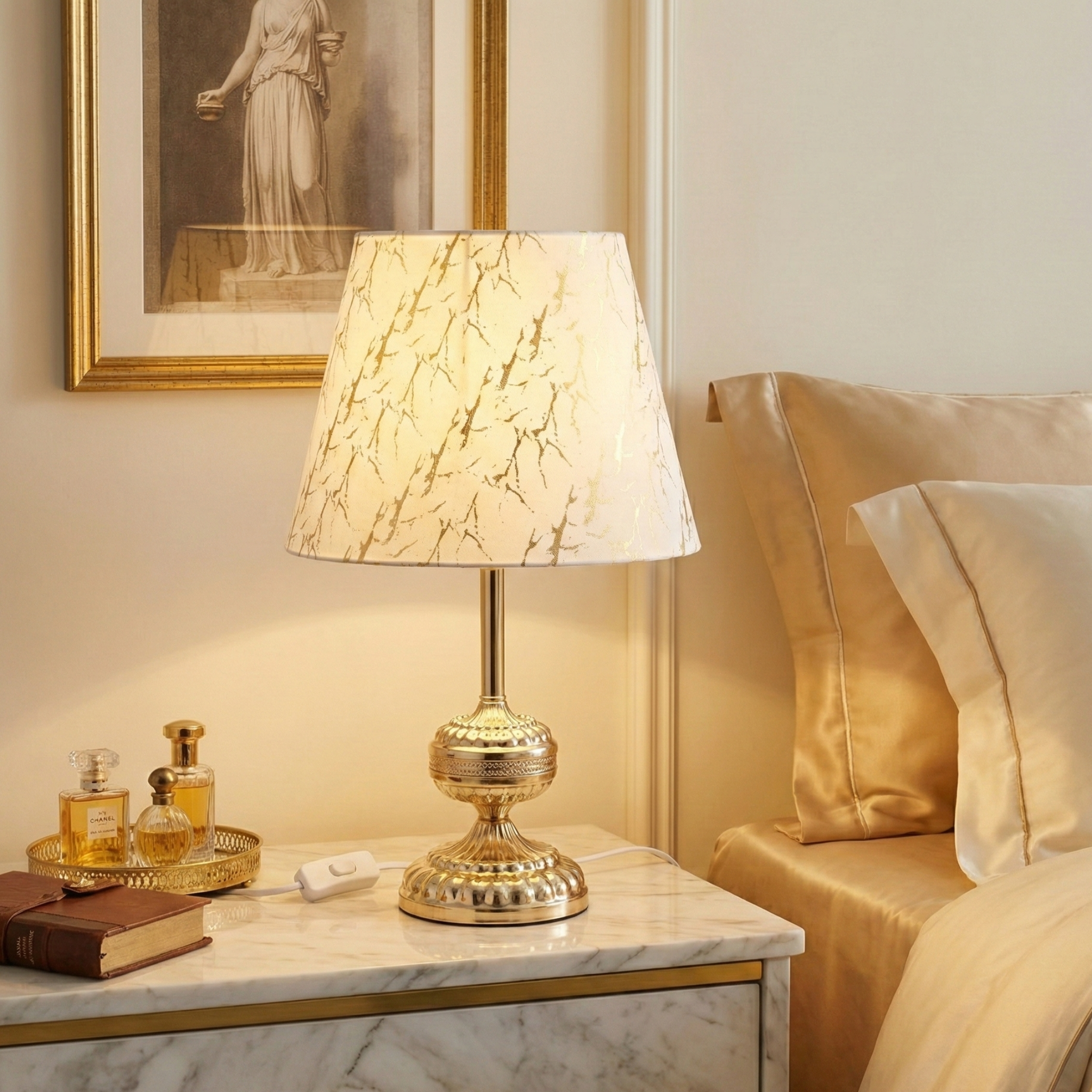 Lampe de Chevet Chic Dorée & Marbre - Luminaire Décoratif Tunisie