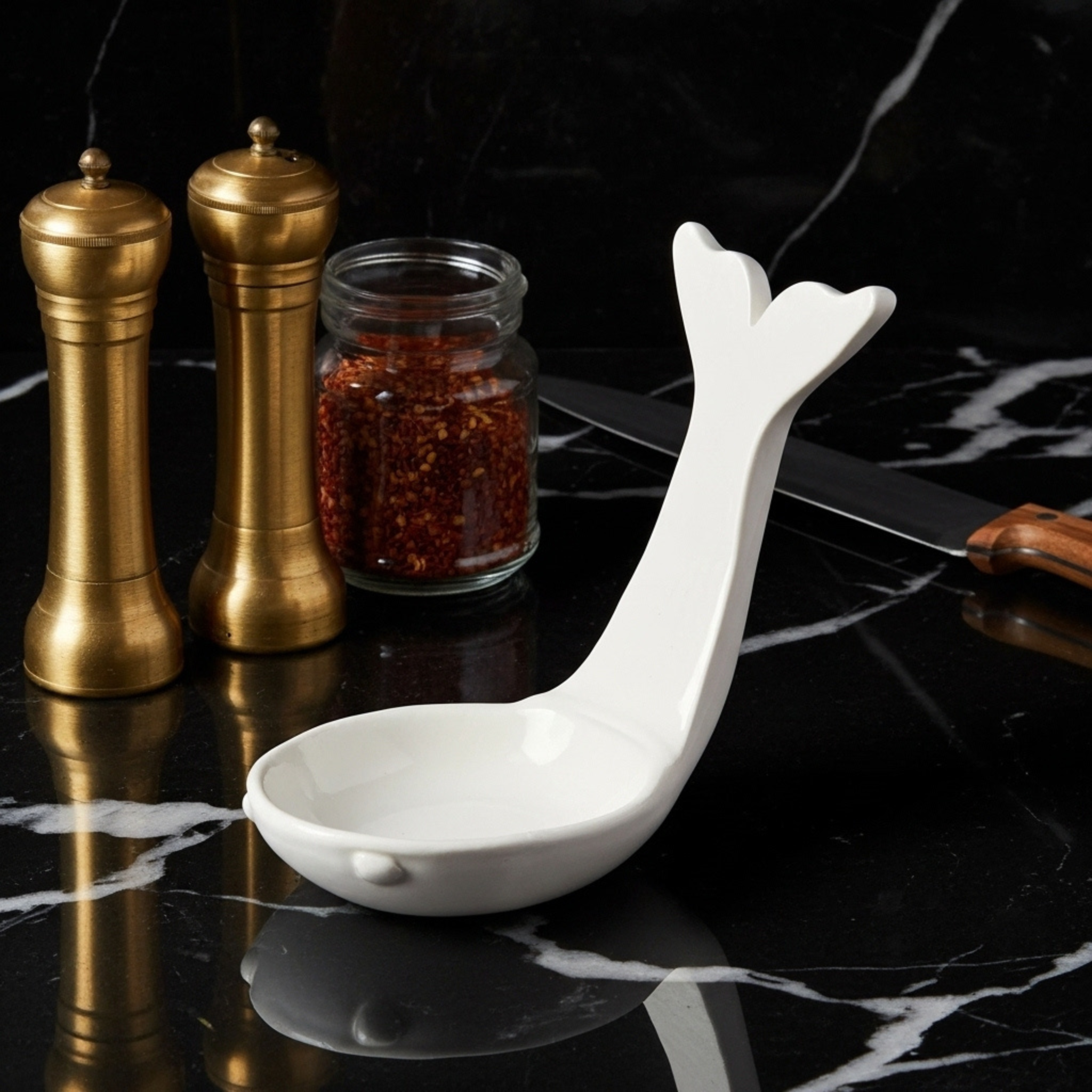 Repose-cuillère en céramique – Blanc, Handmade