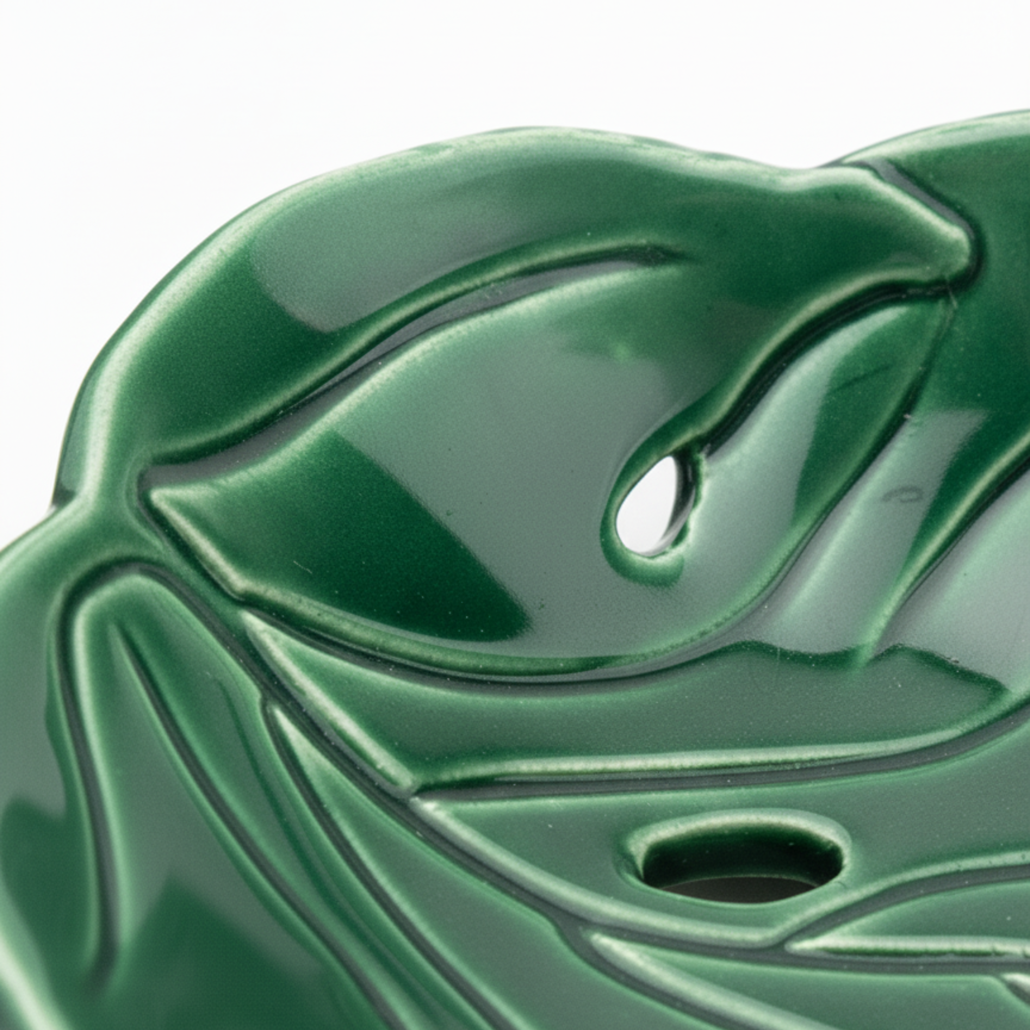 Asiette céramique forme feuille