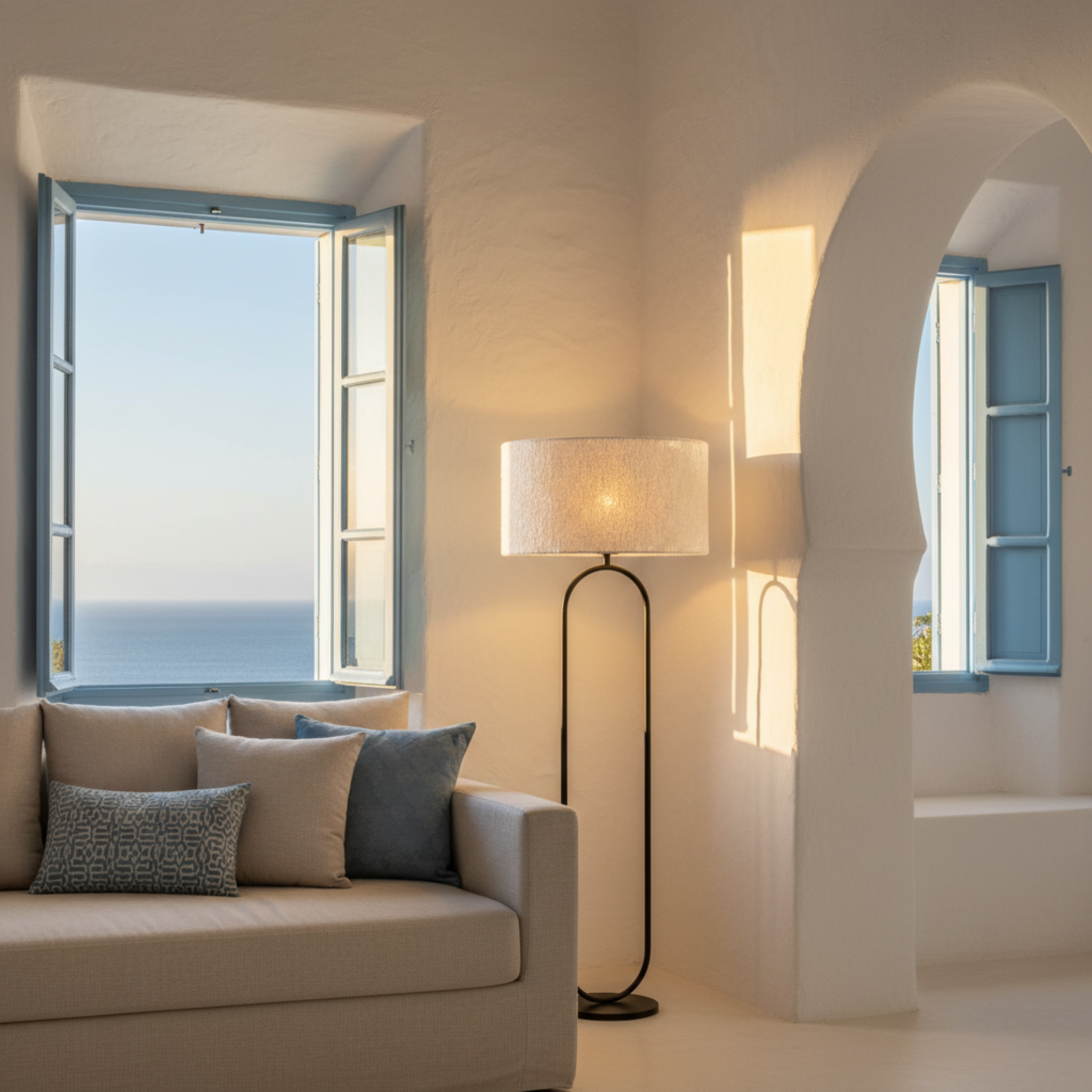 Lampadaire CÉLESTE Métal Noir et Abat-Jour Bouclette | Fiolla Home