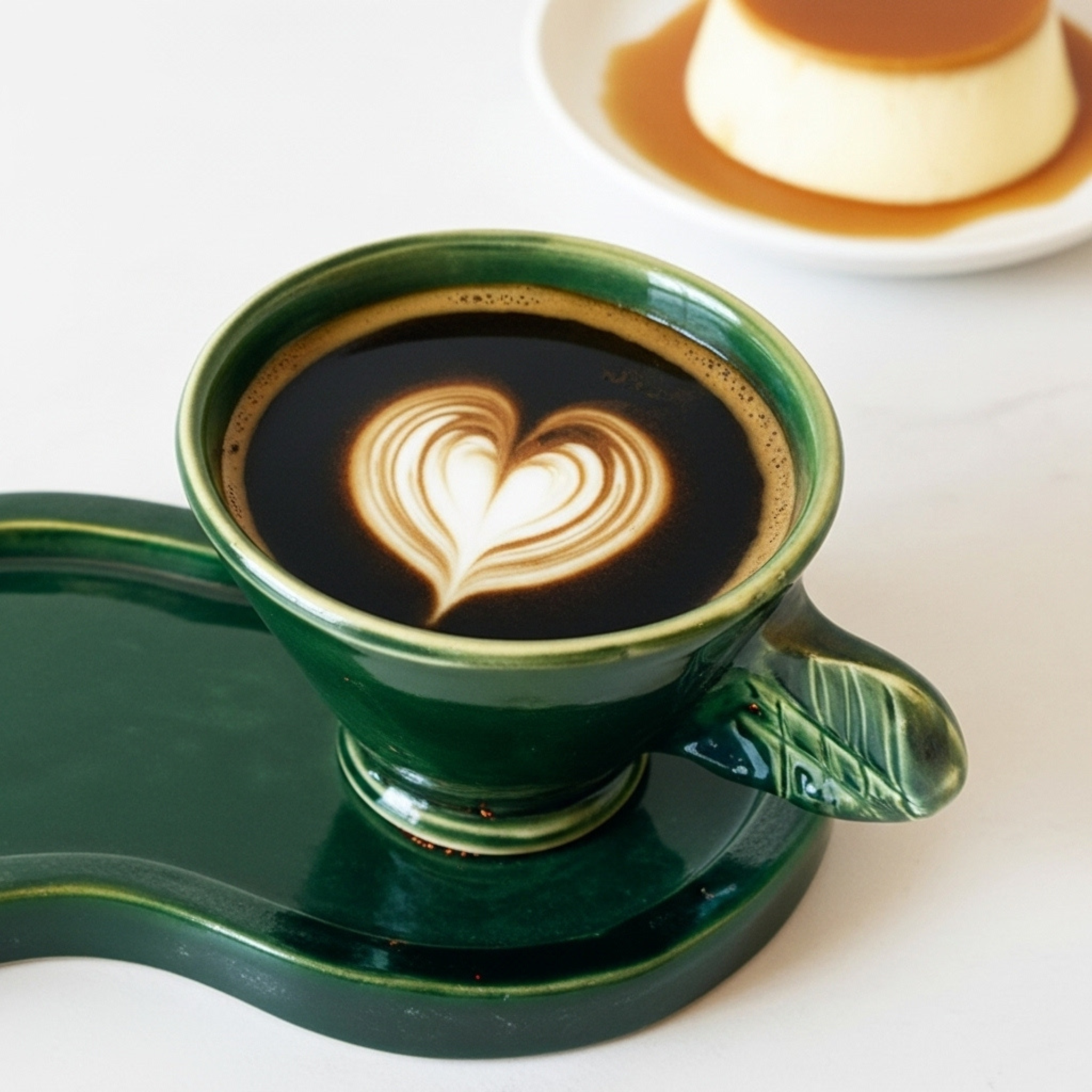 Tasse Espresso + Plateau Vert Feuille – Céramique Artisanale Tunisie
