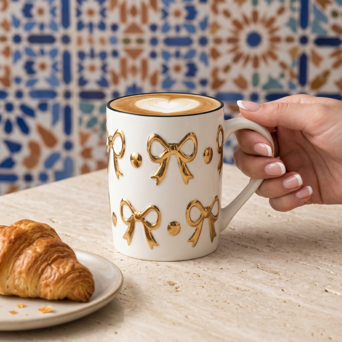 Mug Céramique Nœud Doré Tunisie | Tasse Café Luxe | Fiolla Home