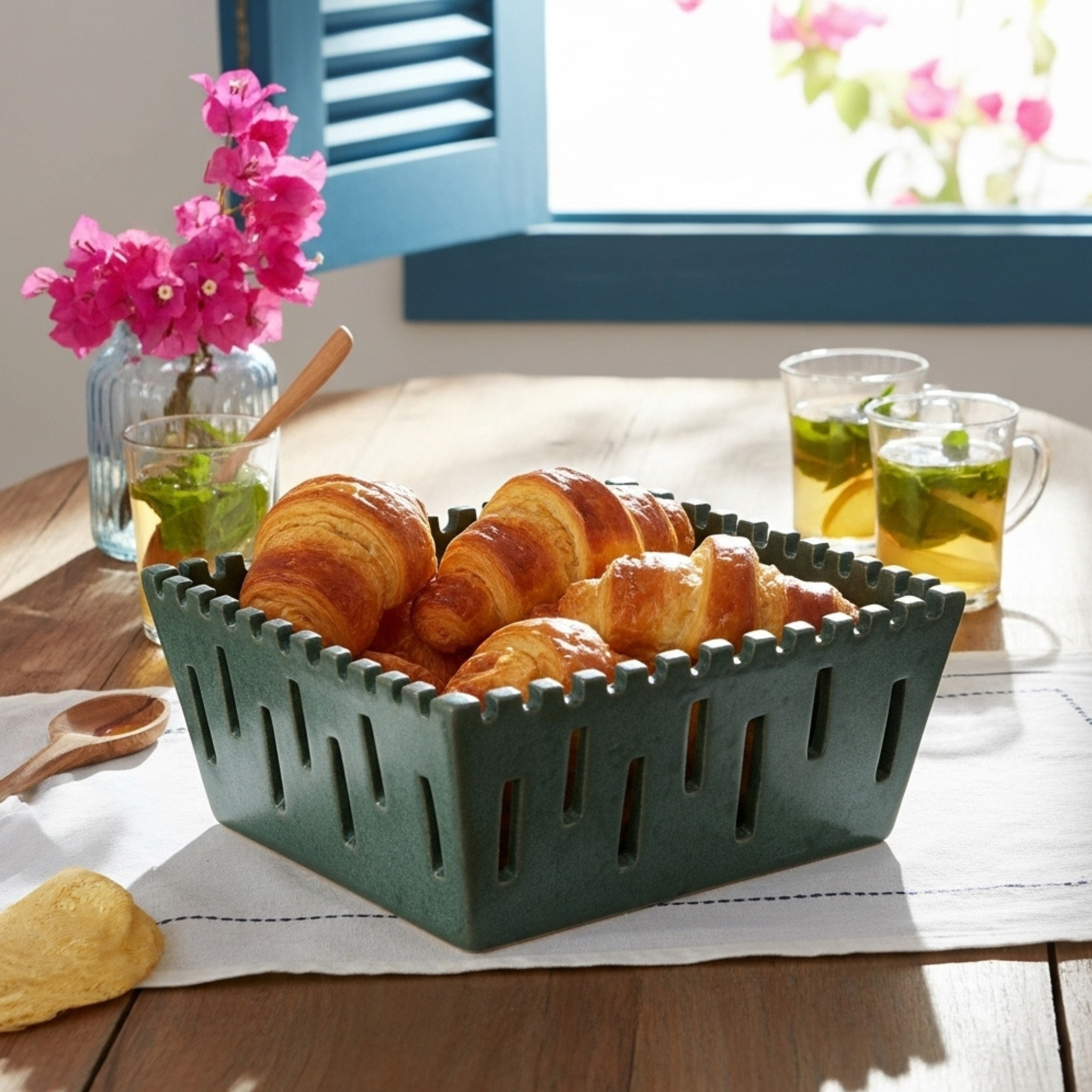 Panier à Pain & Fruits en Céramique Handmade – Style Tunisien Premium