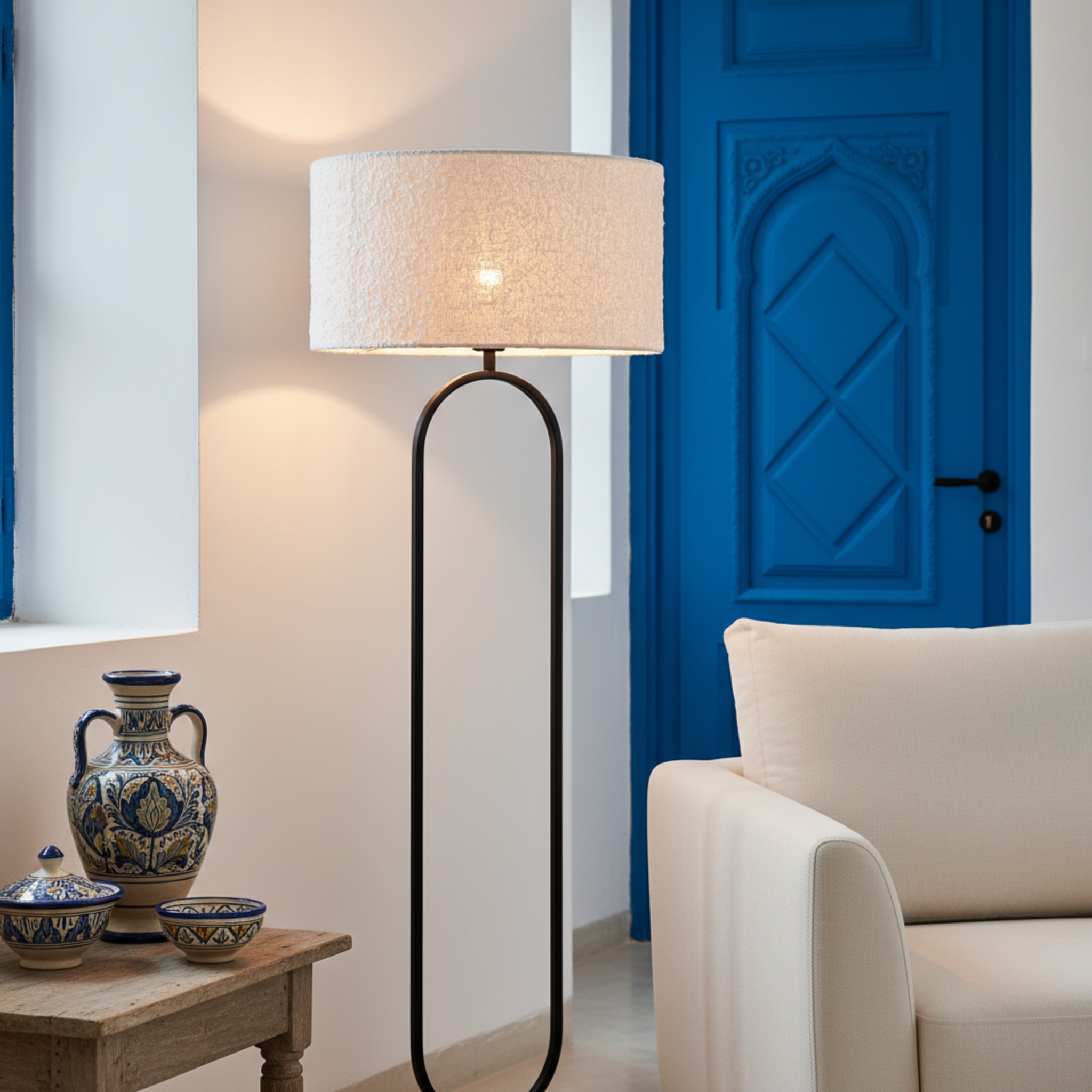 Lampadaire CÉLESTE Métal Noir et Abat-Jour Bouclette | Fiolla Home