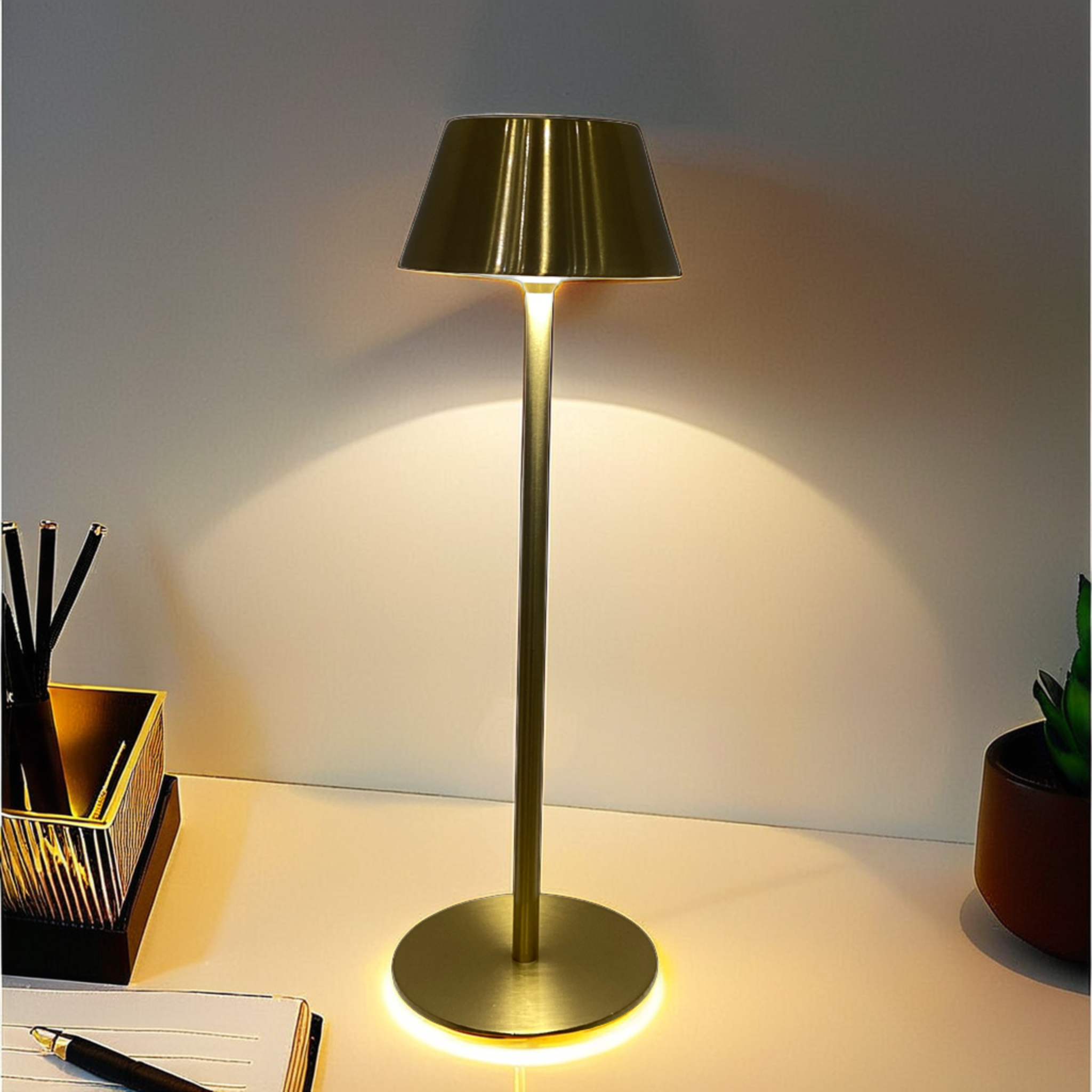 Lampe de Table LED Rechargeable | Finition Luxe et Style | Fiolla Home