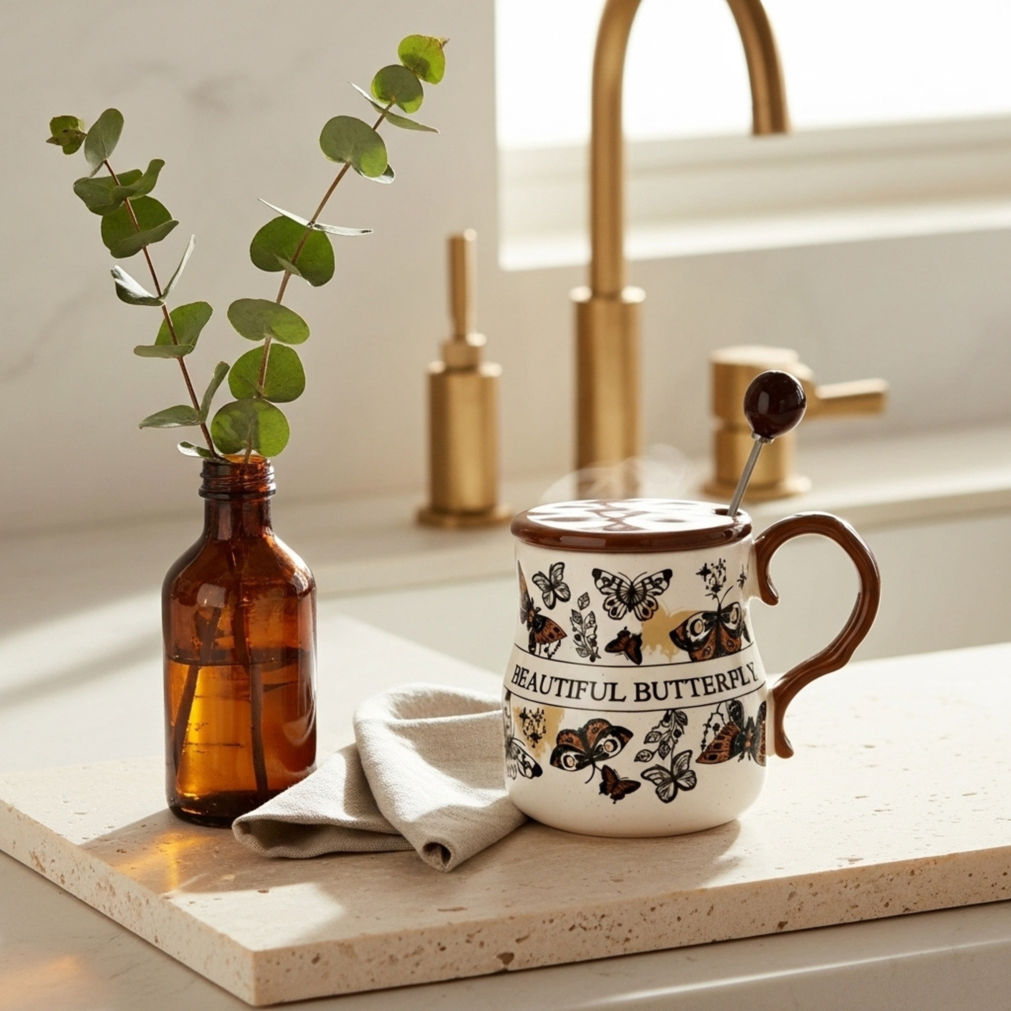 Mug Beautiful Butterfly – Céramique Mouchetée, Couvercle Caramel