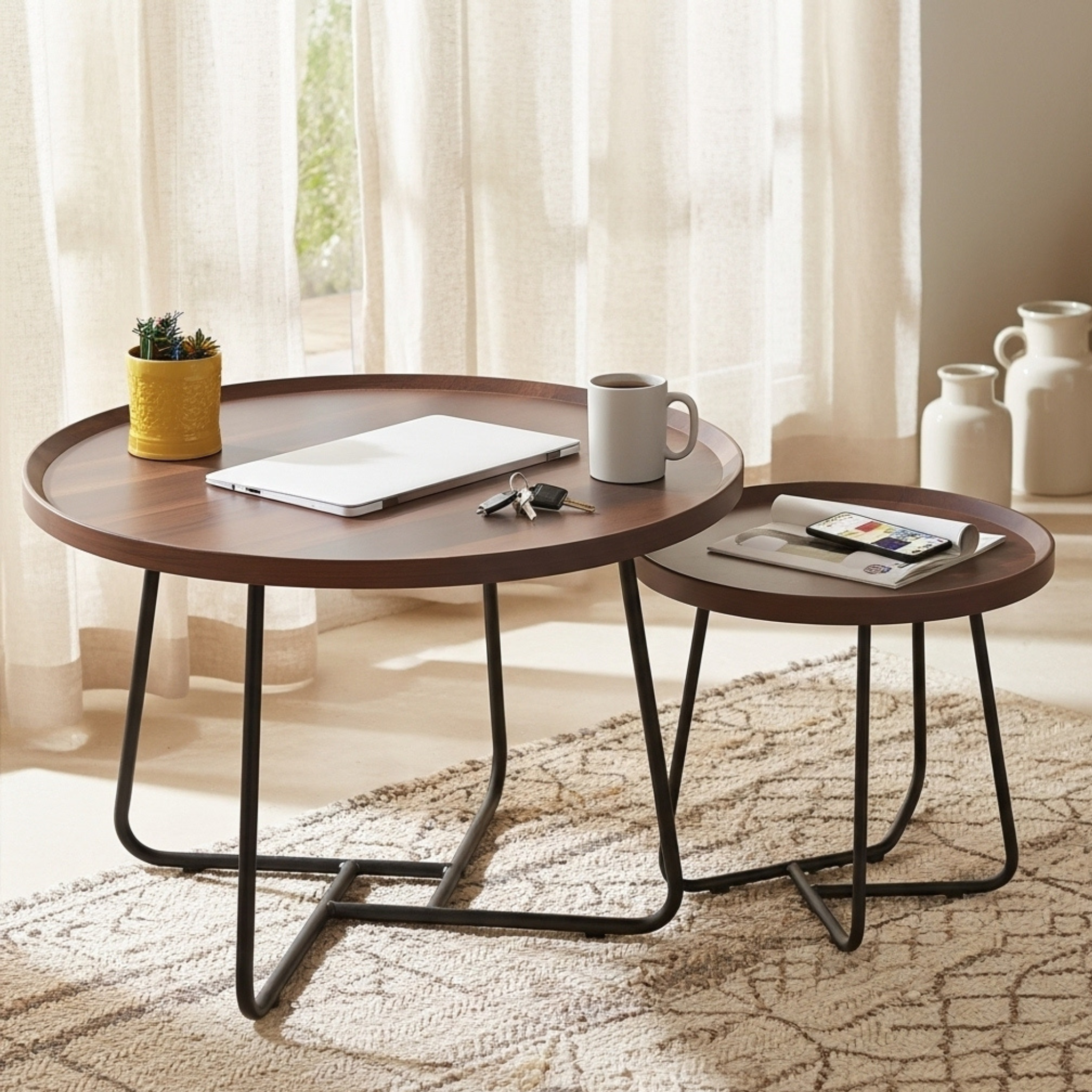 Tables Basses Rondes Design – Bois Foncé & Pieds Métalliques | Fiolla Home Tunisie