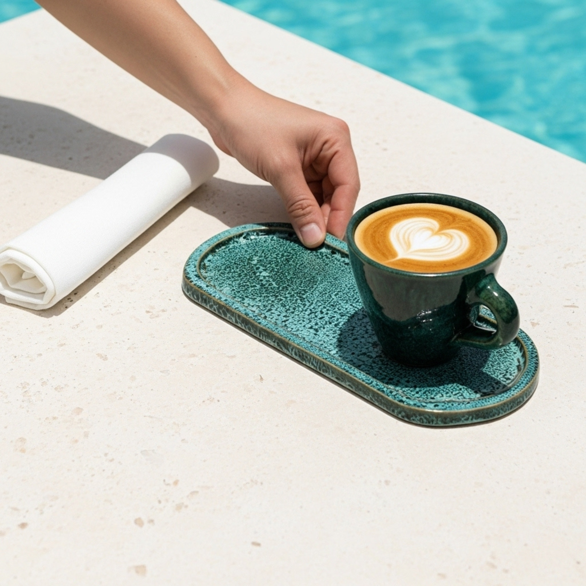 Tasse Café au Lait + Plateau – Céramique Artisanale Verte