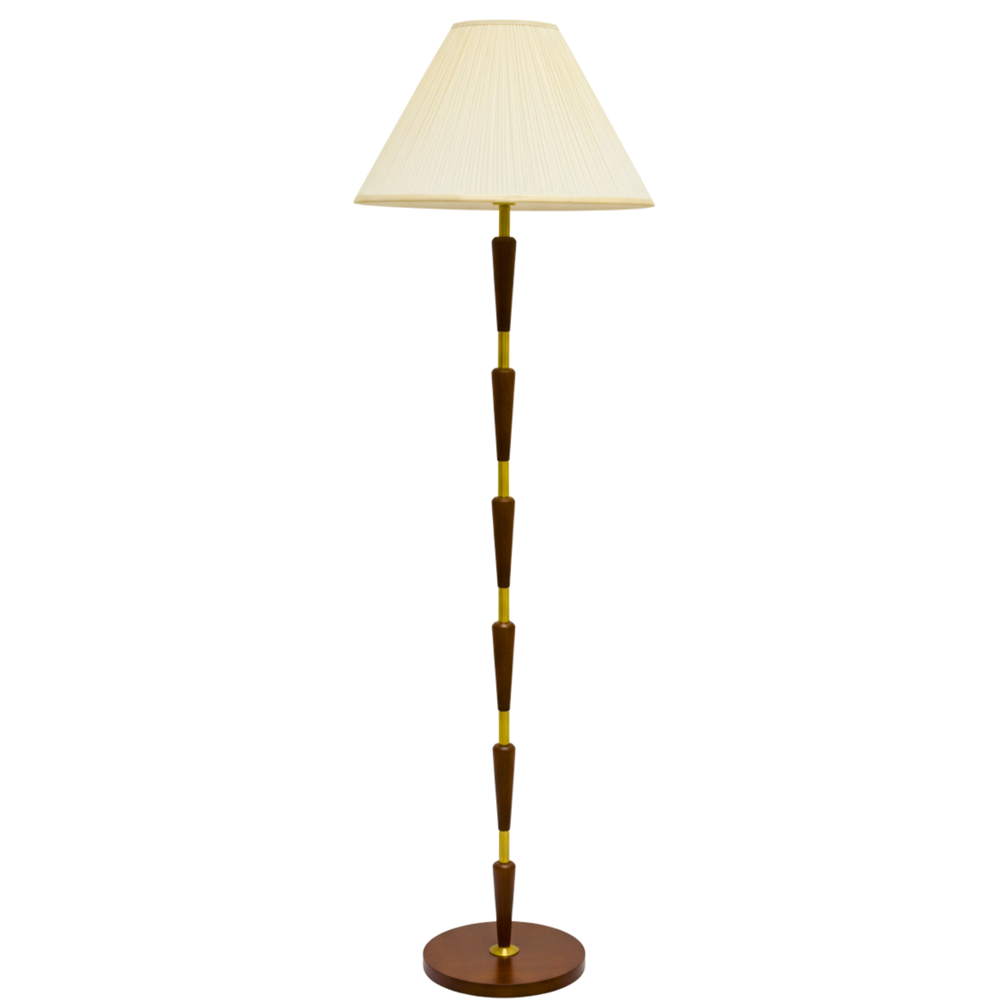 Lampadaire Mid-Century — laiton & noyer, abat-jour plissé crème