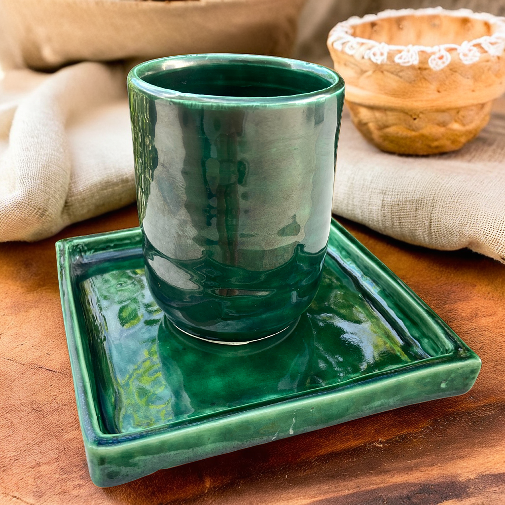 Ensemble Tasse et Soucoupe Verte | Artisanat Raffiné | Fiolla Home