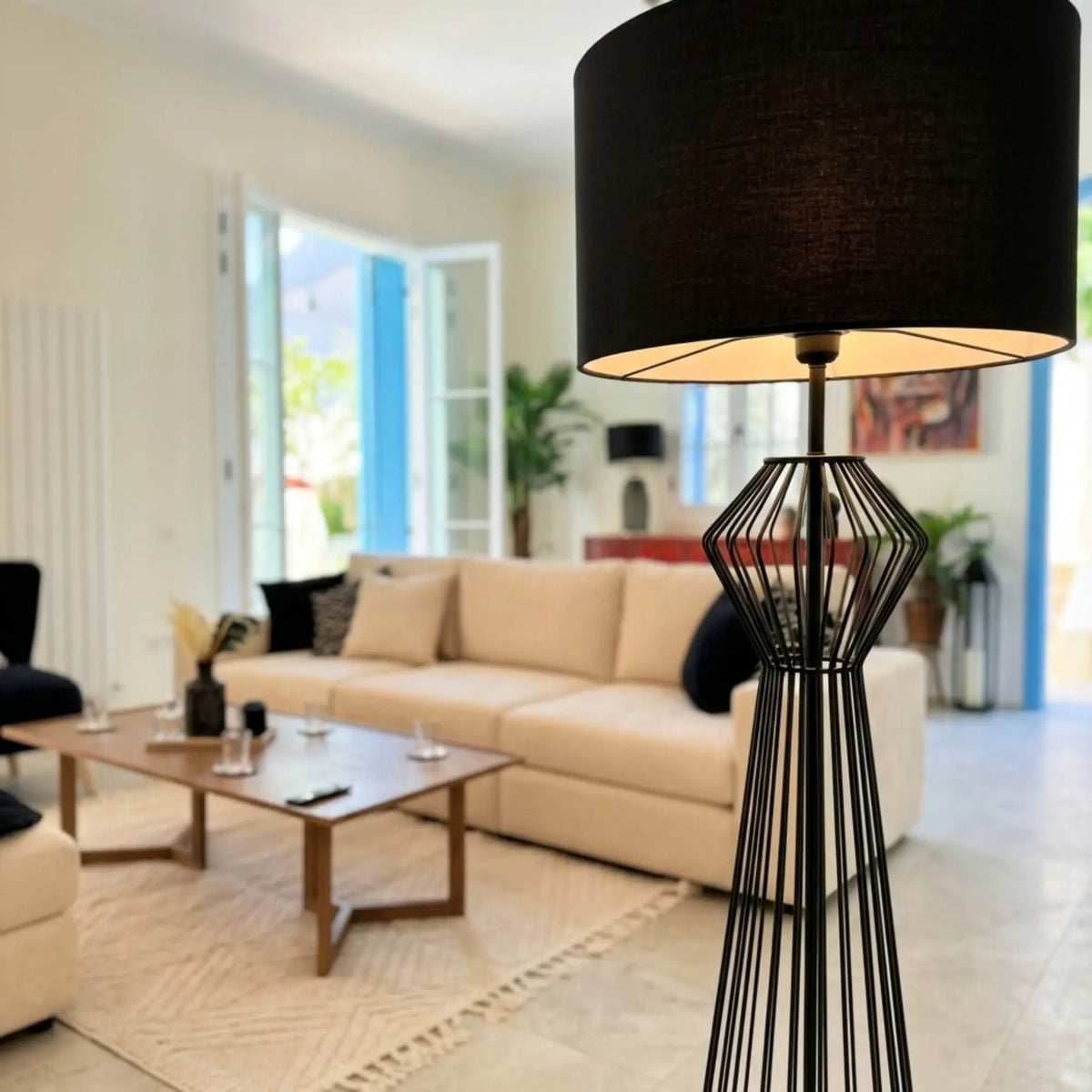 Lampadaire Noir Design Cage – Abat-jour Noir
