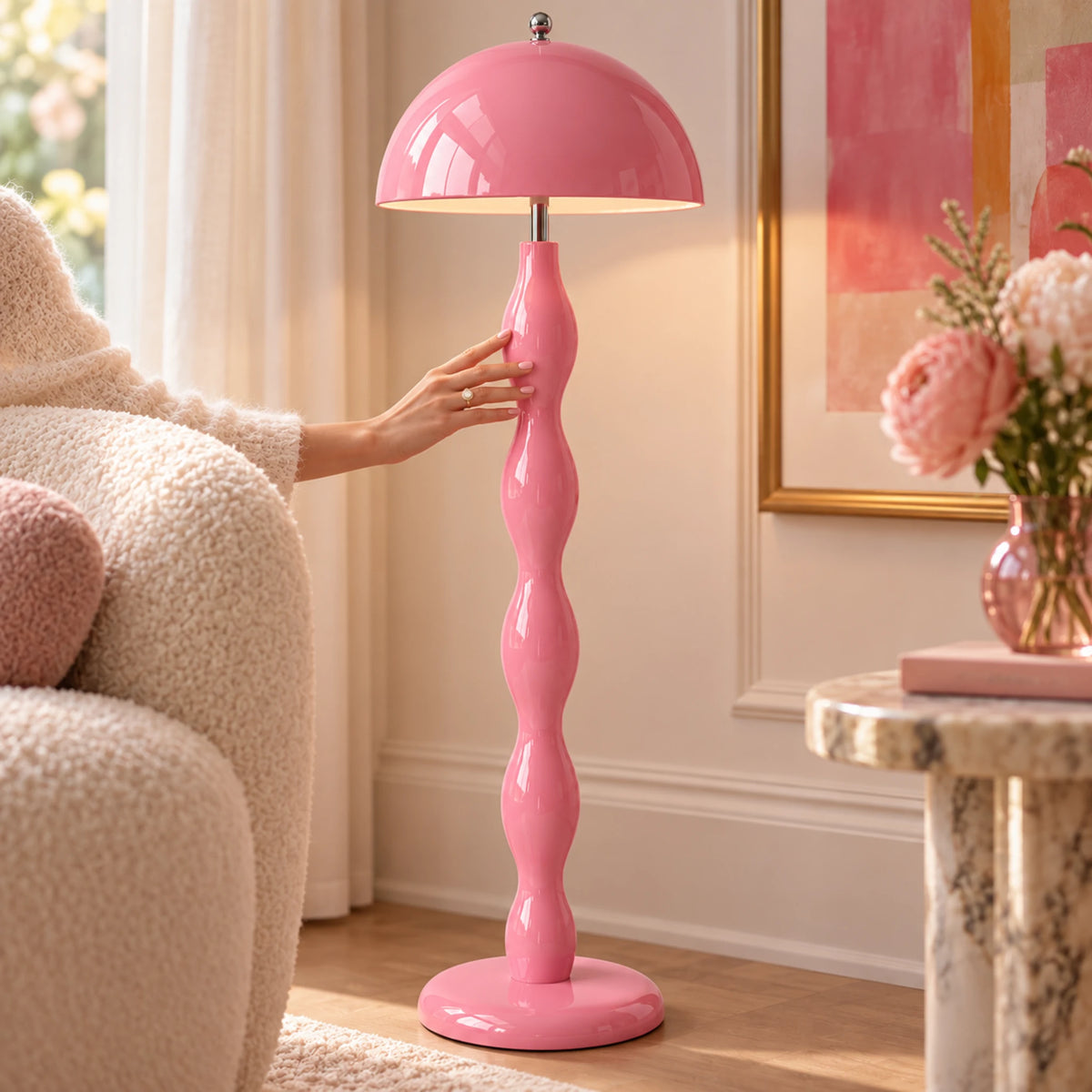 Lampadaire Rose Clair Artisanal – Pied Sculptural Tourné à la Main
