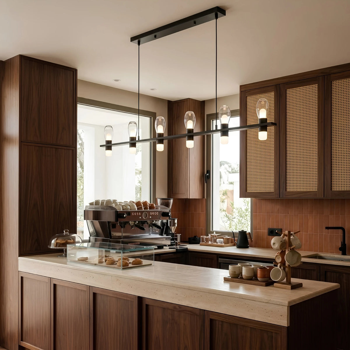 Lustre Linear